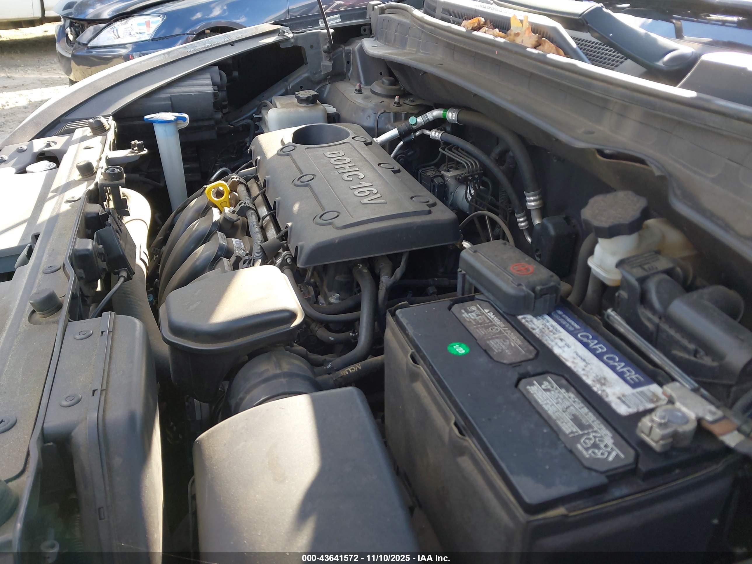 HYUNDAI TUCSON image 10