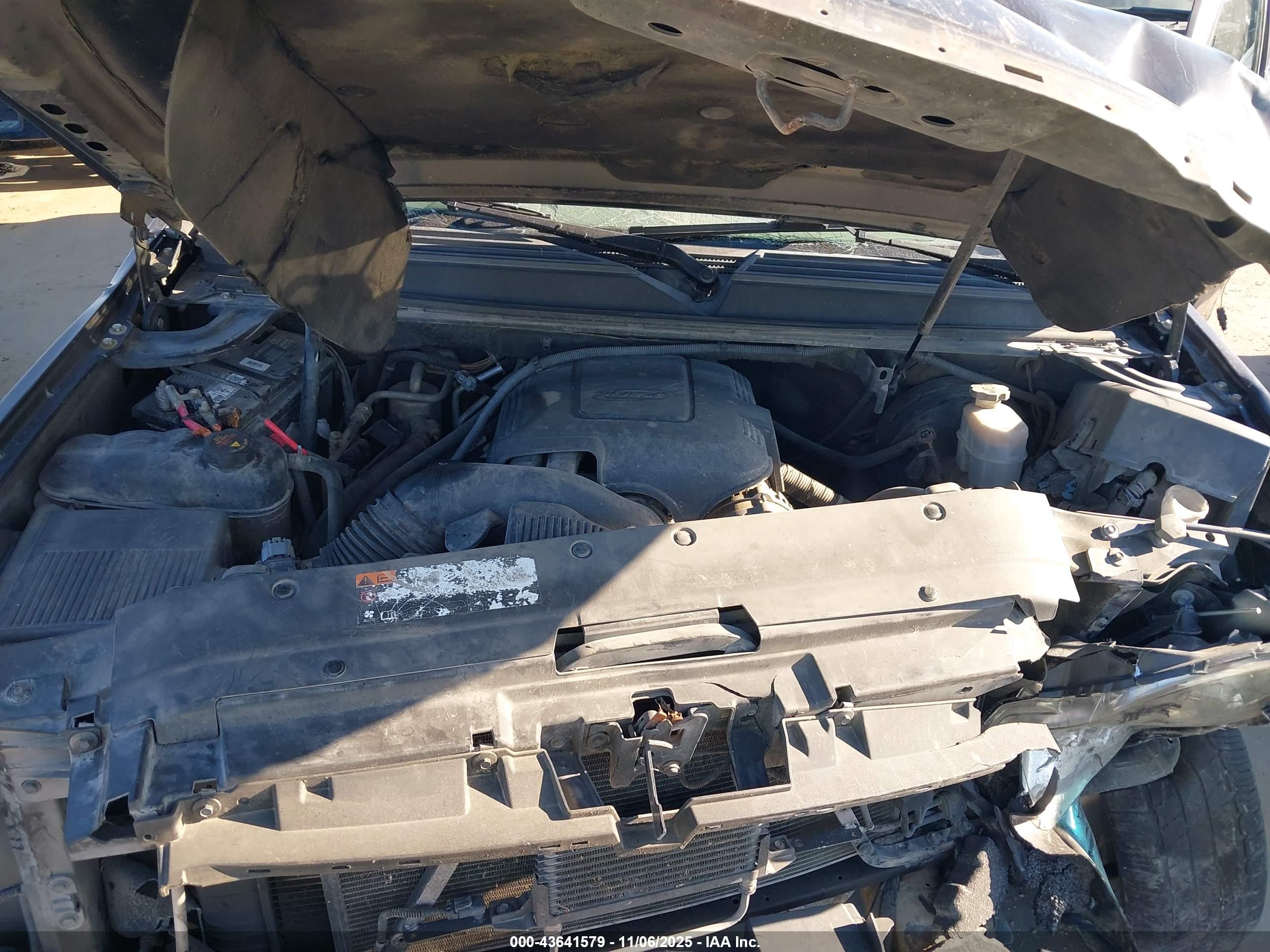 GMC YUKON image 10