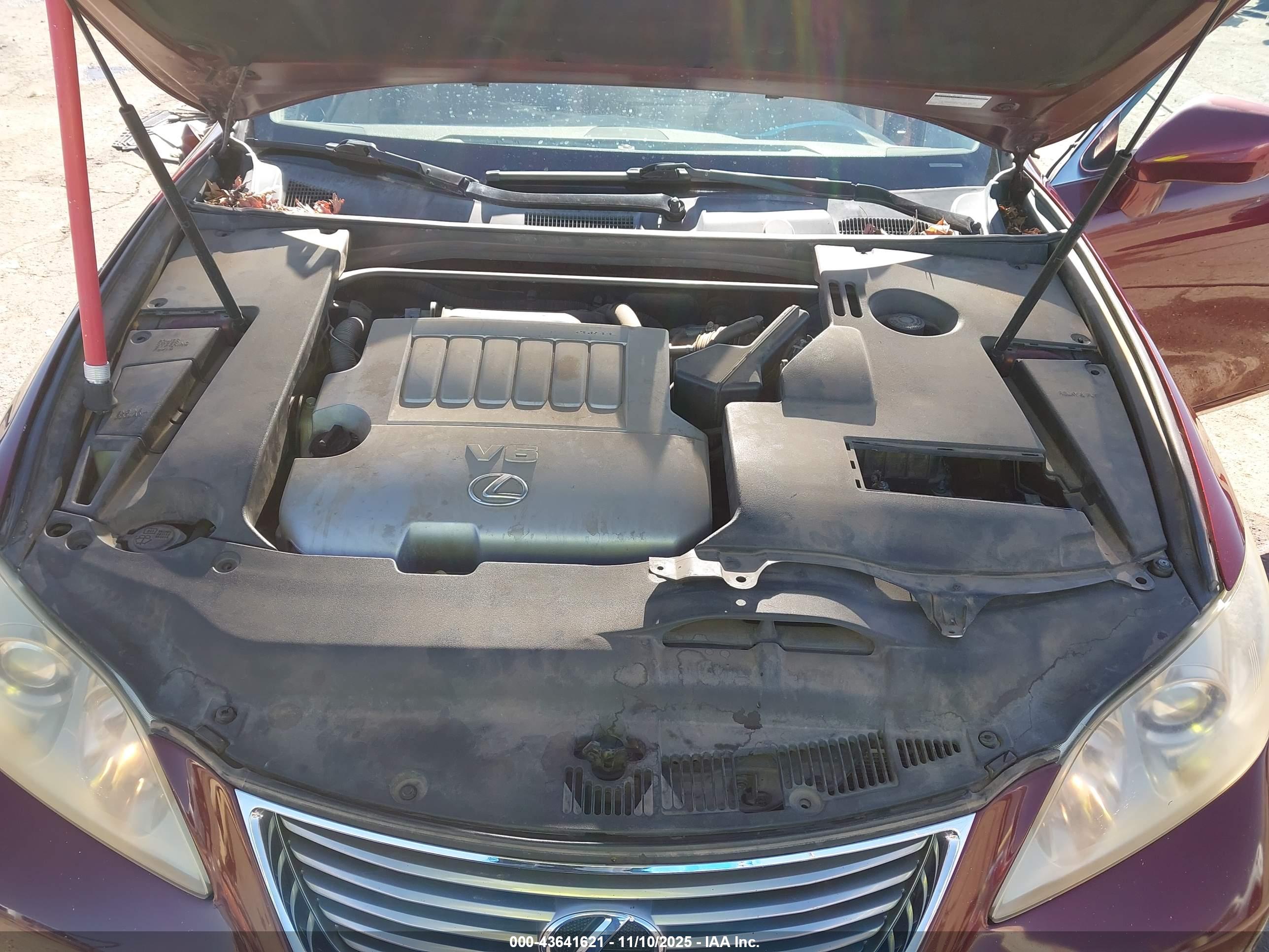 LEXUS ES image 10