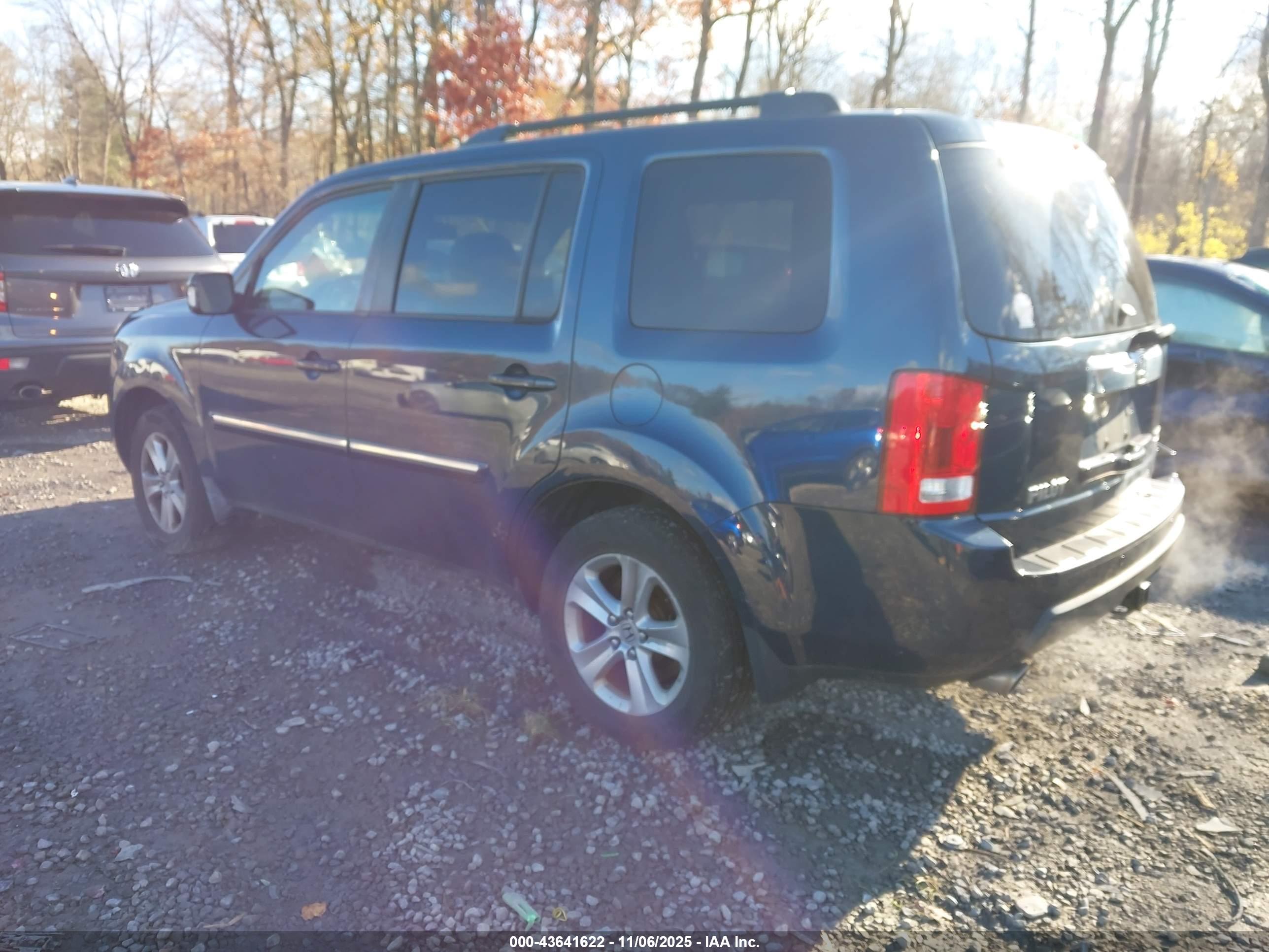 HONDA PILOT image 3
