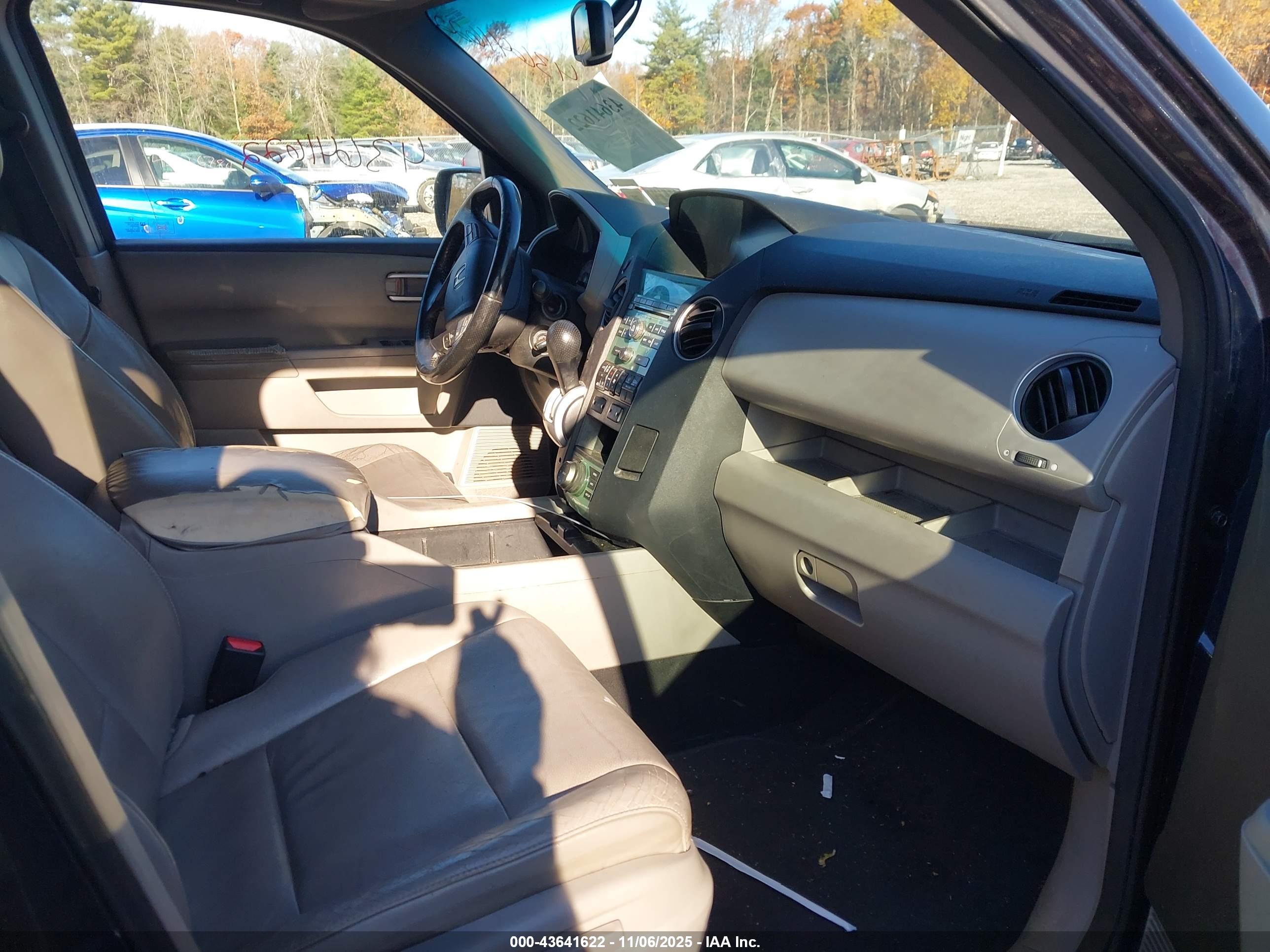 HONDA PILOT image 5