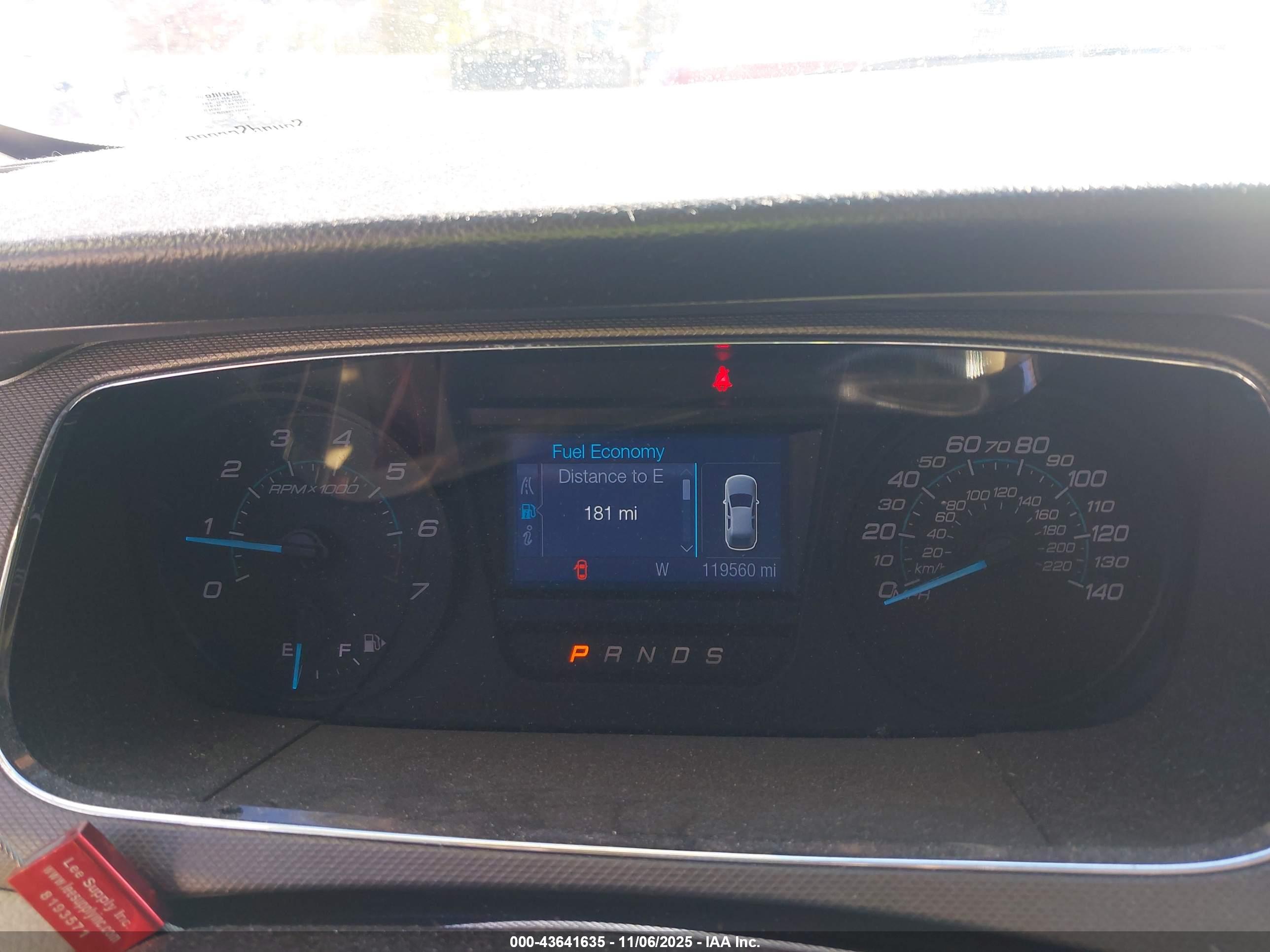 FORD TAURUS image 7