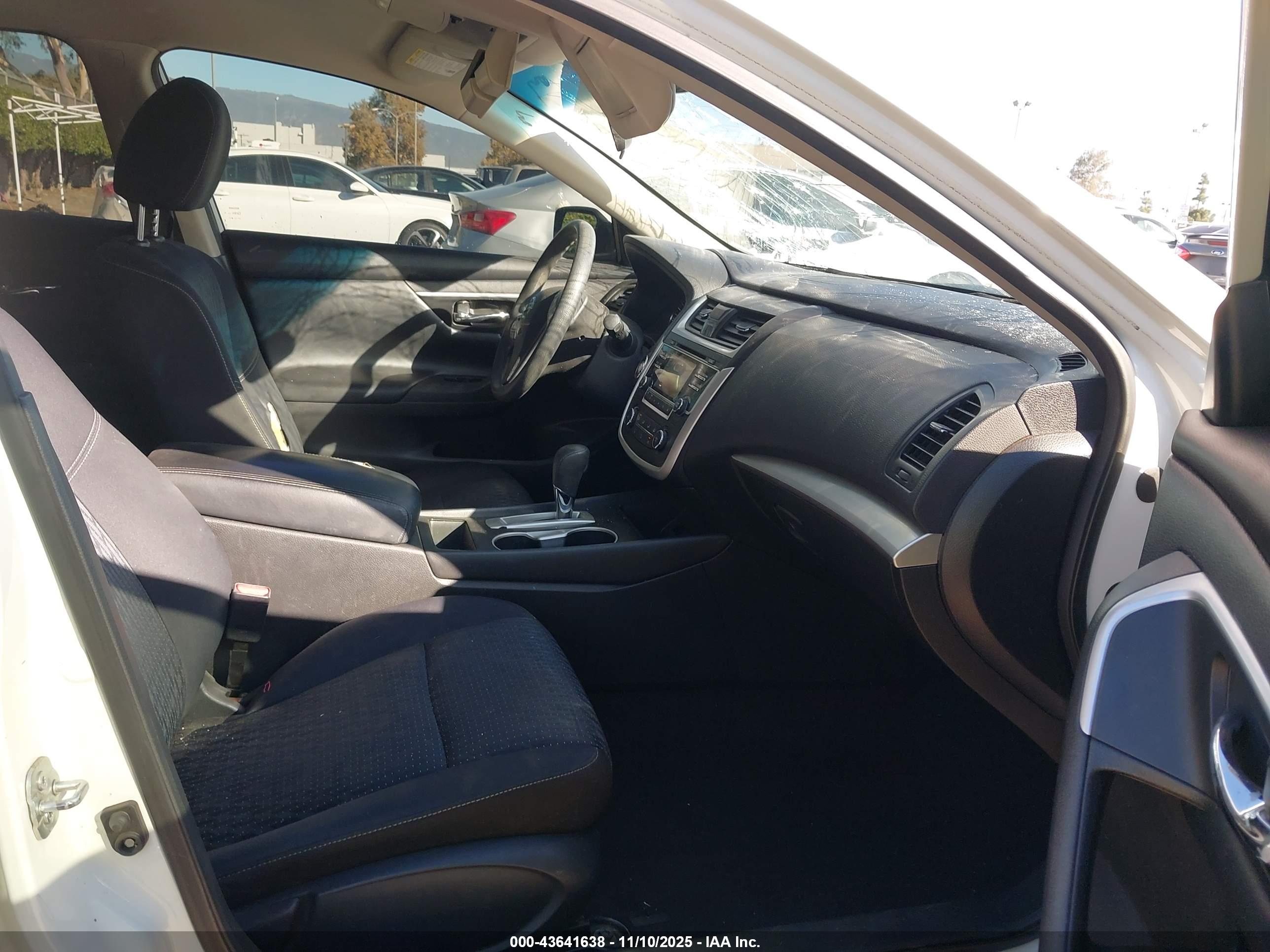 NISSAN ALTIMA image 5