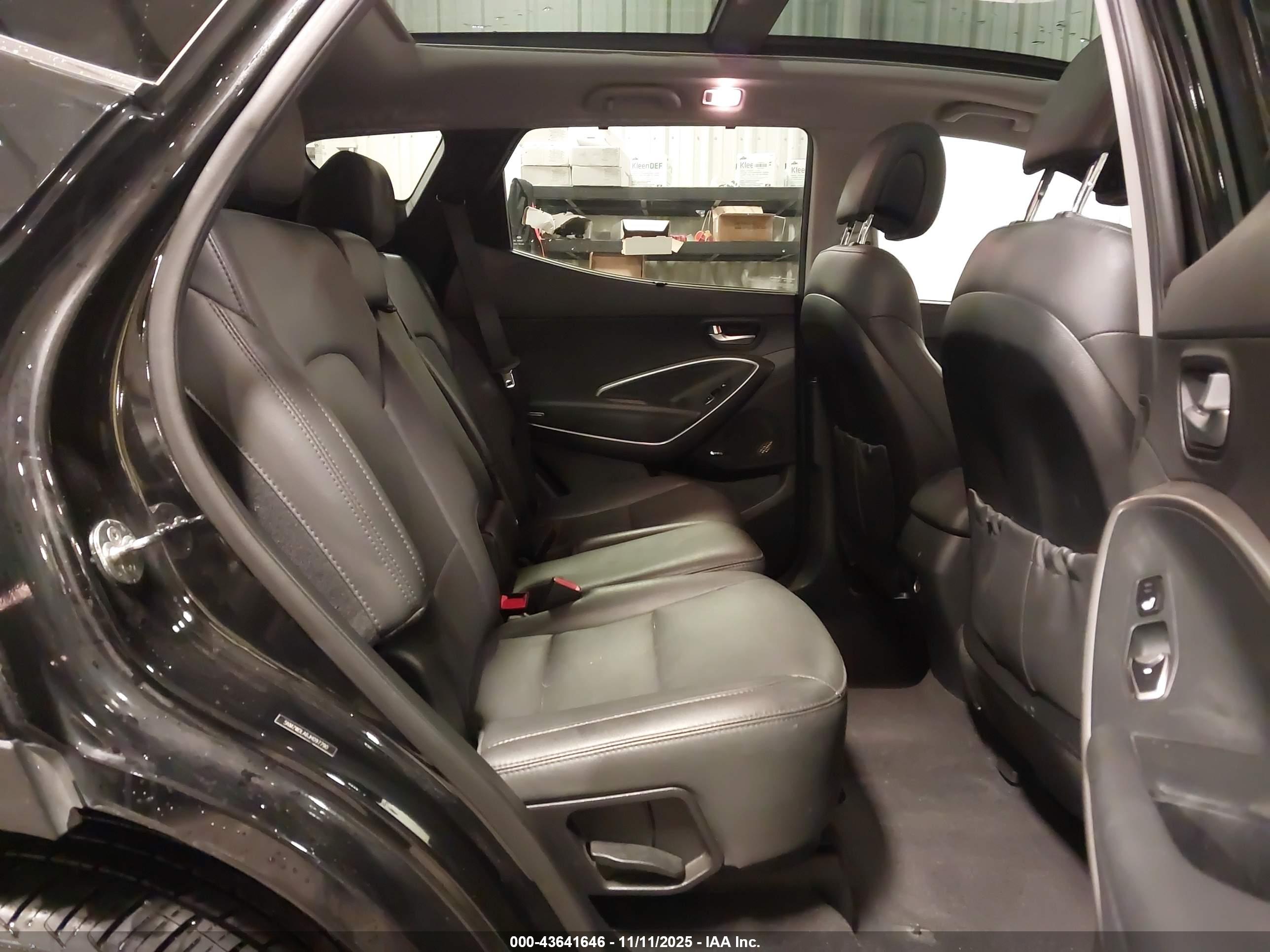 HYUNDAI SANTA image 8