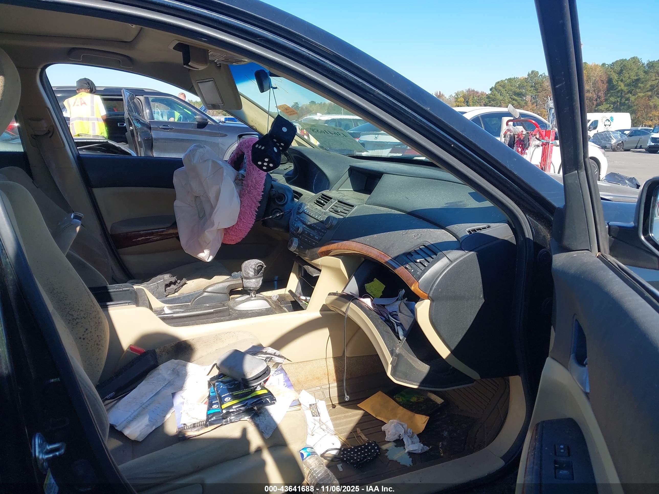 HONDA ACCORD image 5