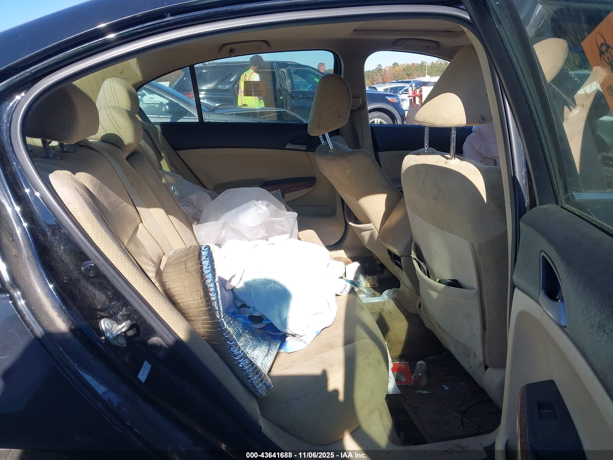 HONDA ACCORD image 8
