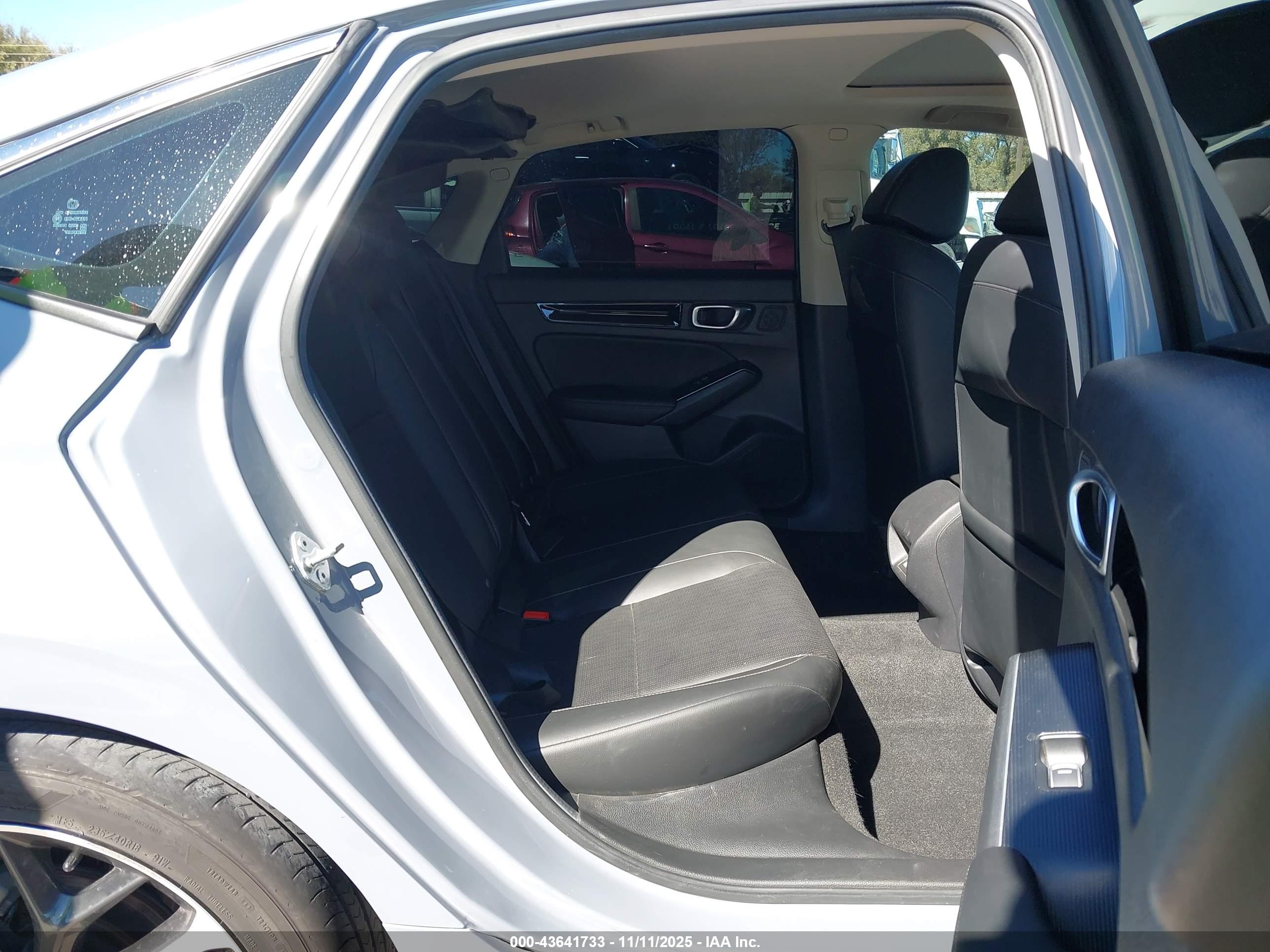 HONDA CIVIC image 8