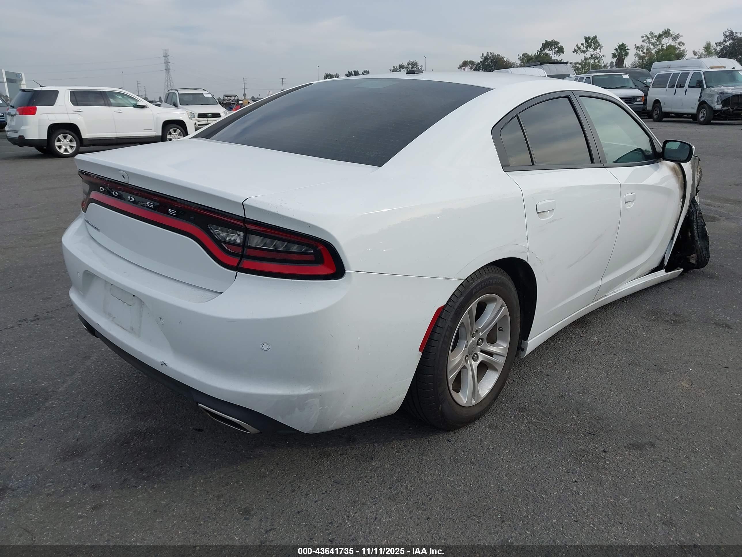 DODGE CHARGER image 4
