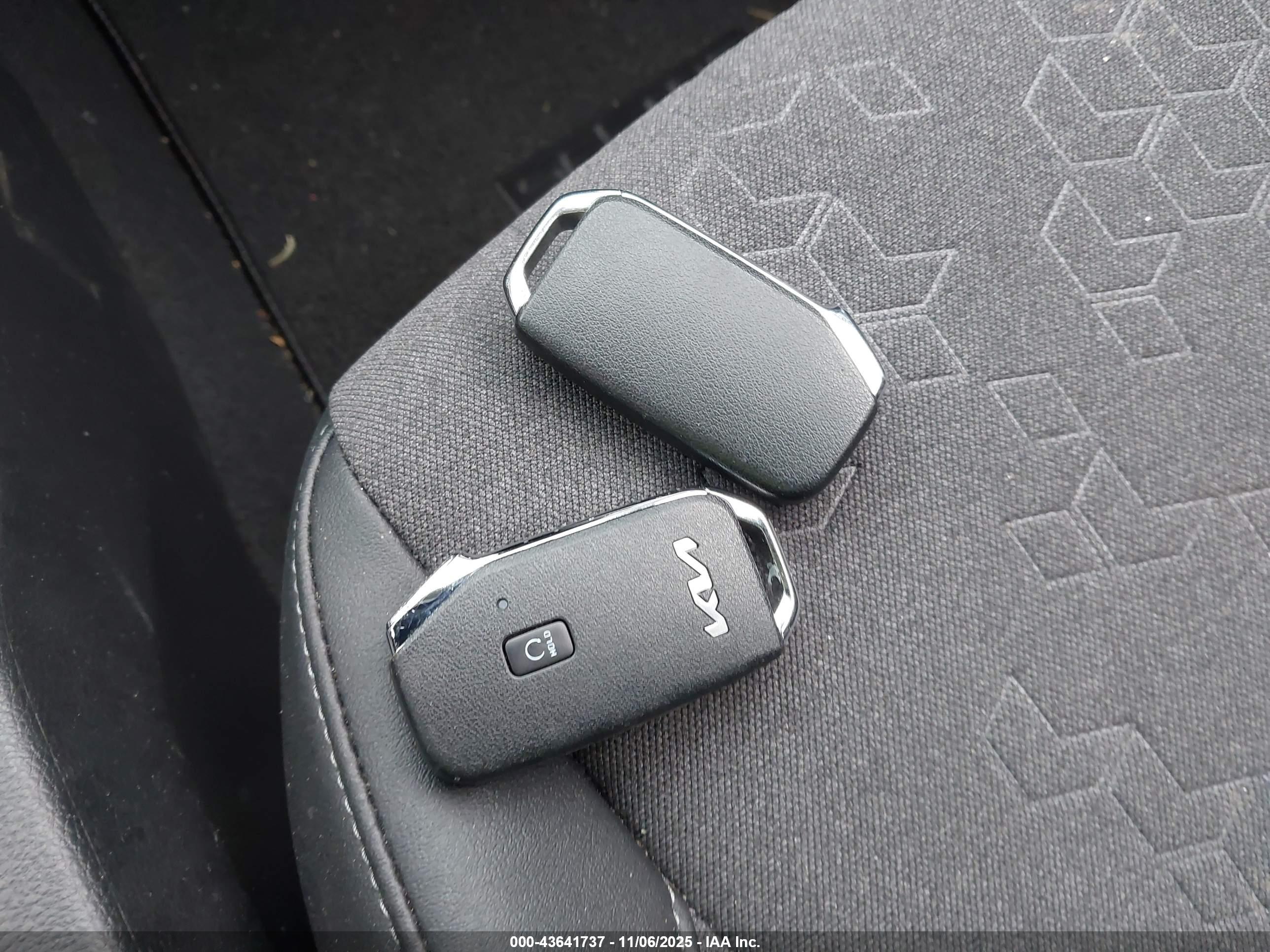 KIA SELTOS image 11