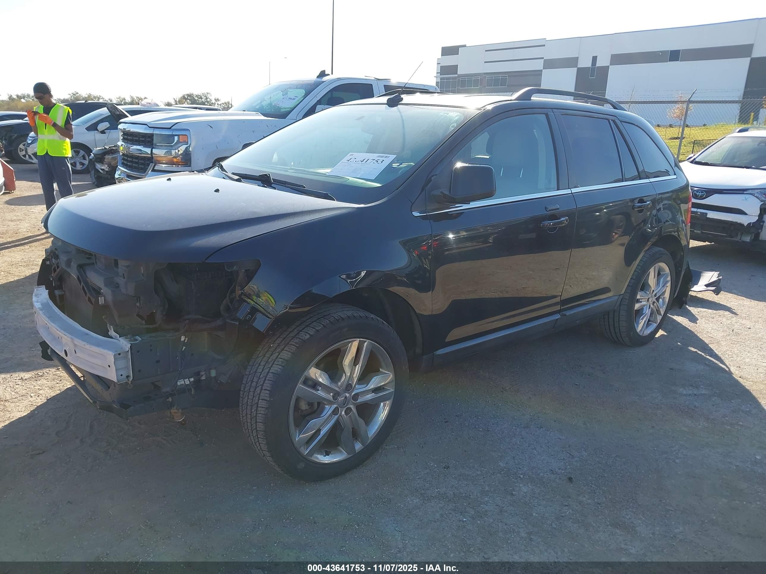 FORD EDGE image 2