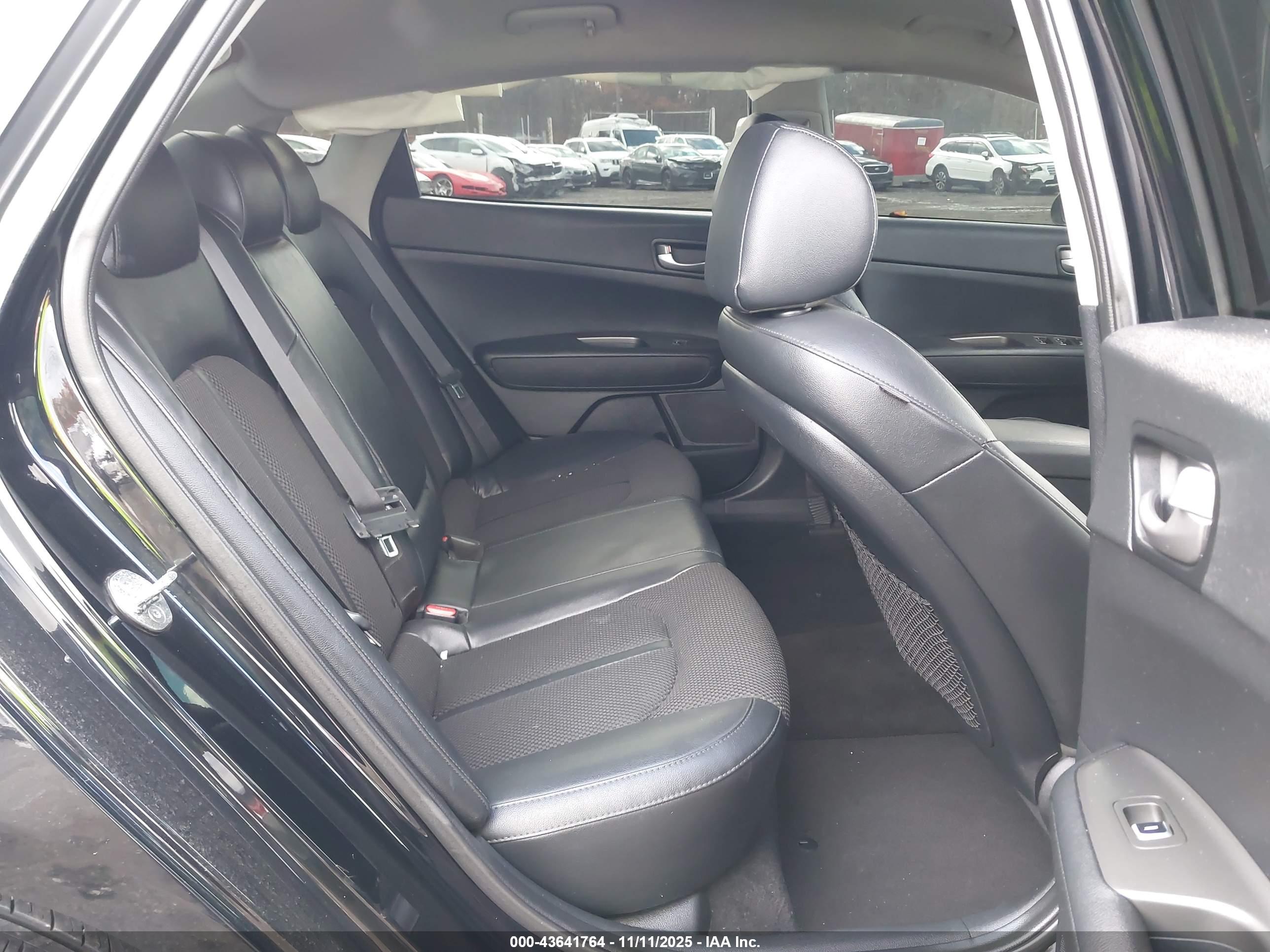 KIA OPTIMA image 8