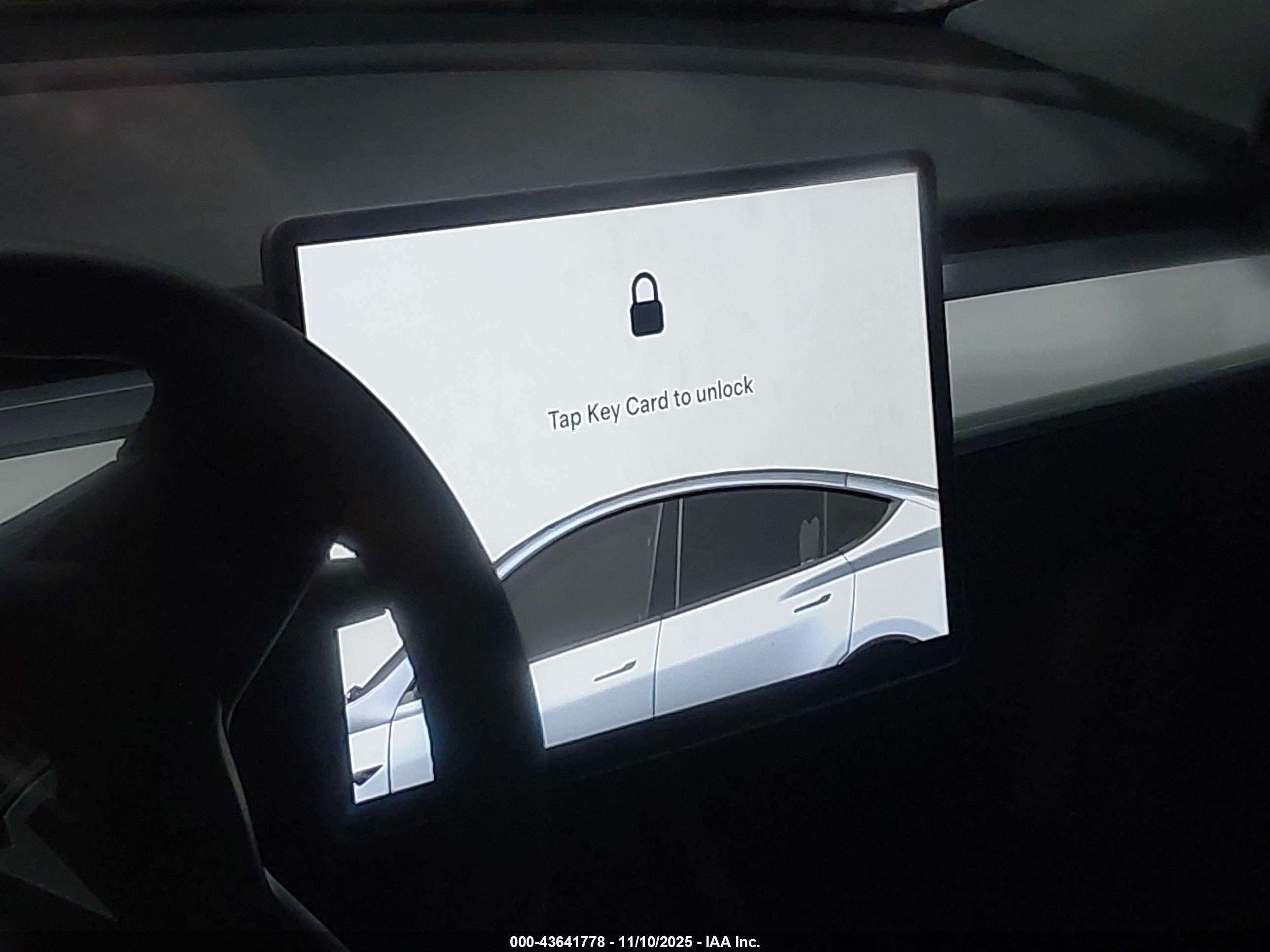 TESLA MODEL image 7