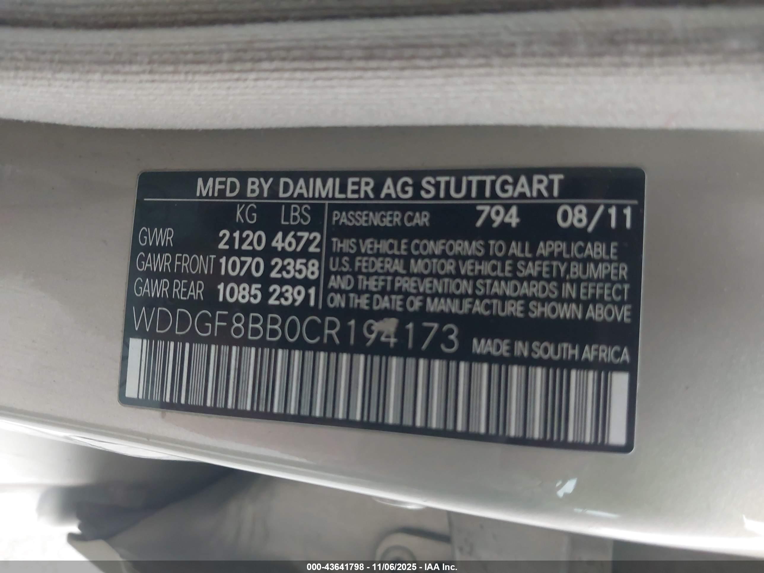 MERCEDES-BENZ C image 9