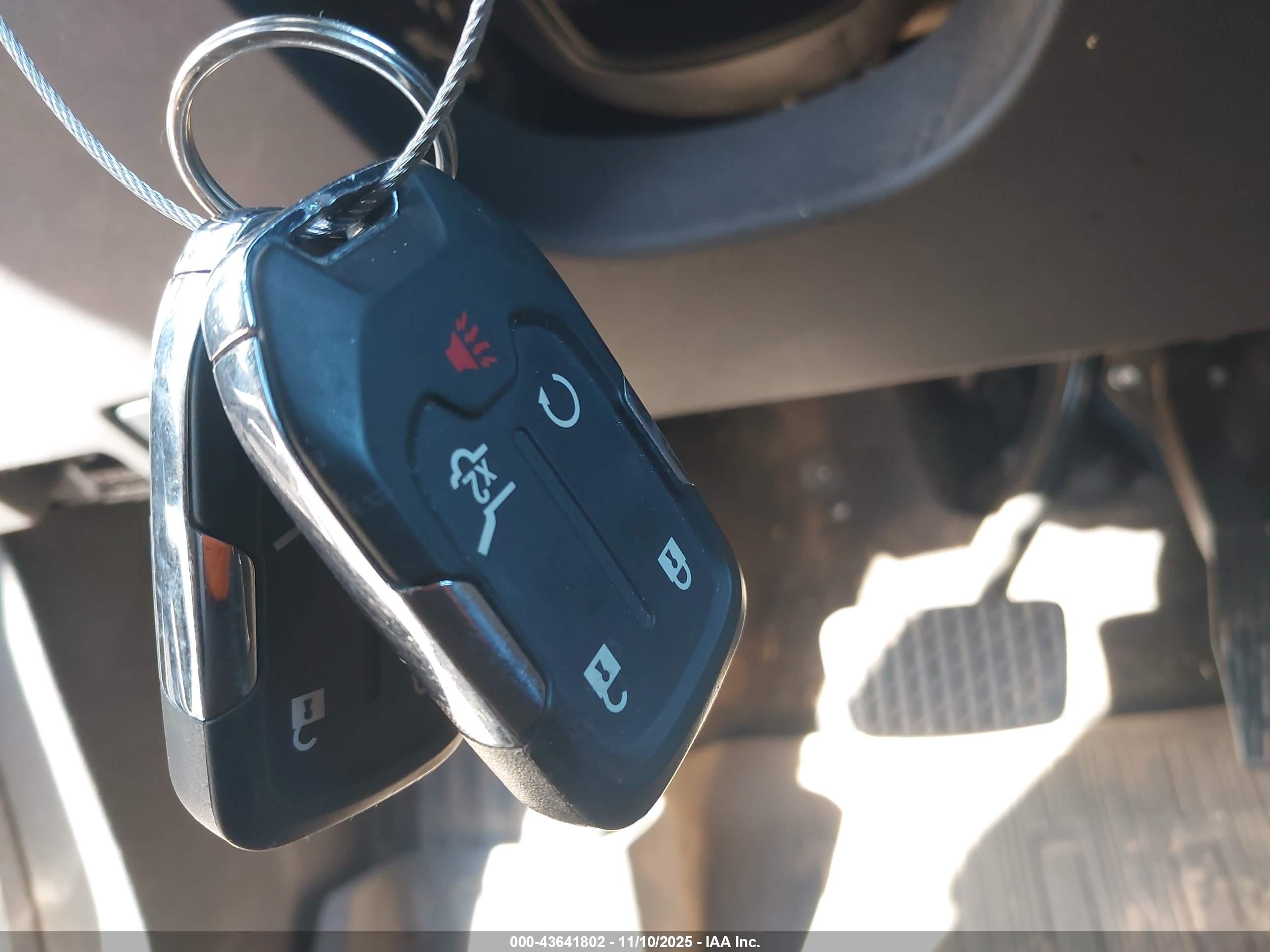 GMC TERRAIN image 11