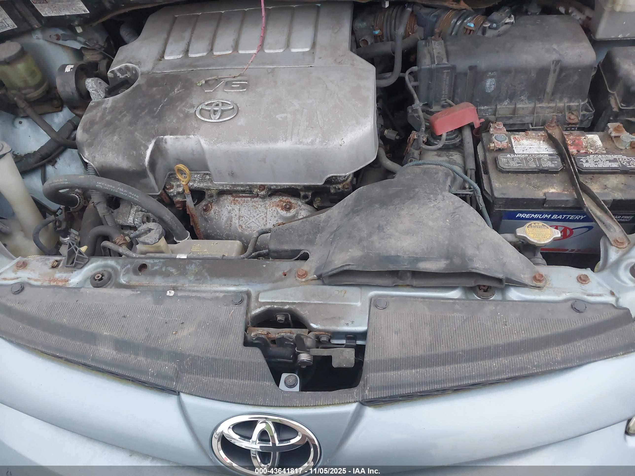 TOYOTA SIENNA image 10