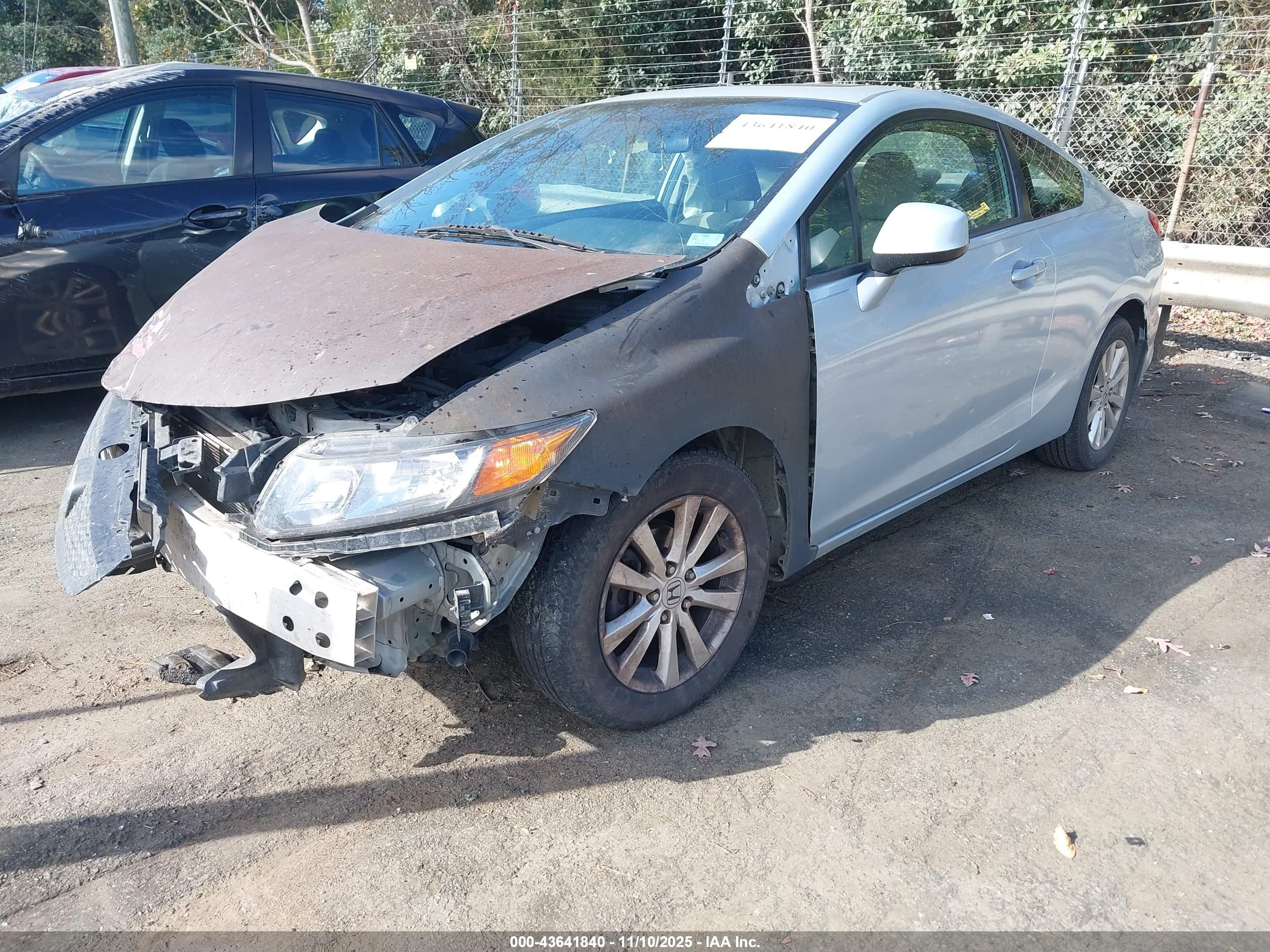 HONDA CIVIC image 2