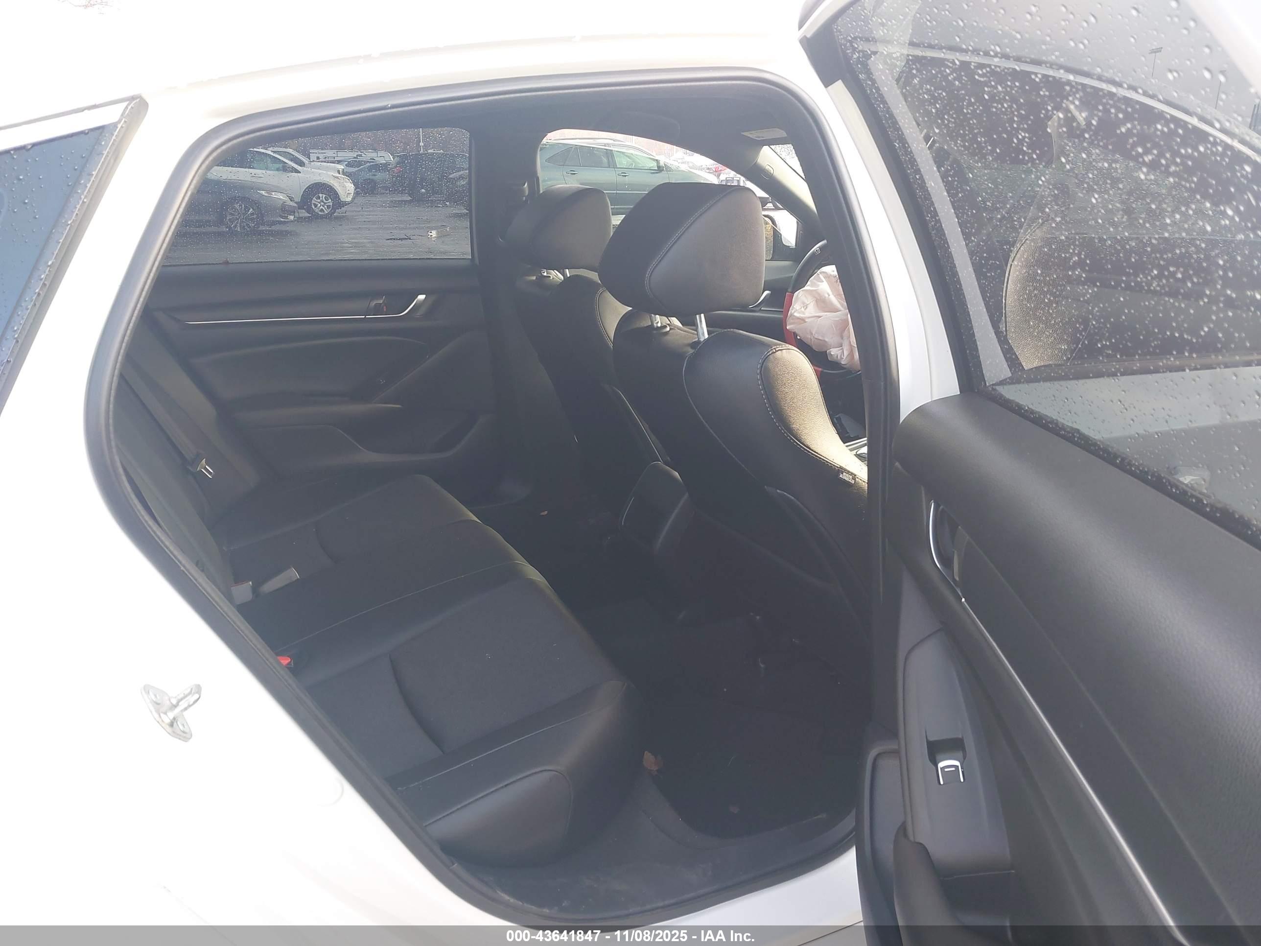 HONDA ACCORD image 8