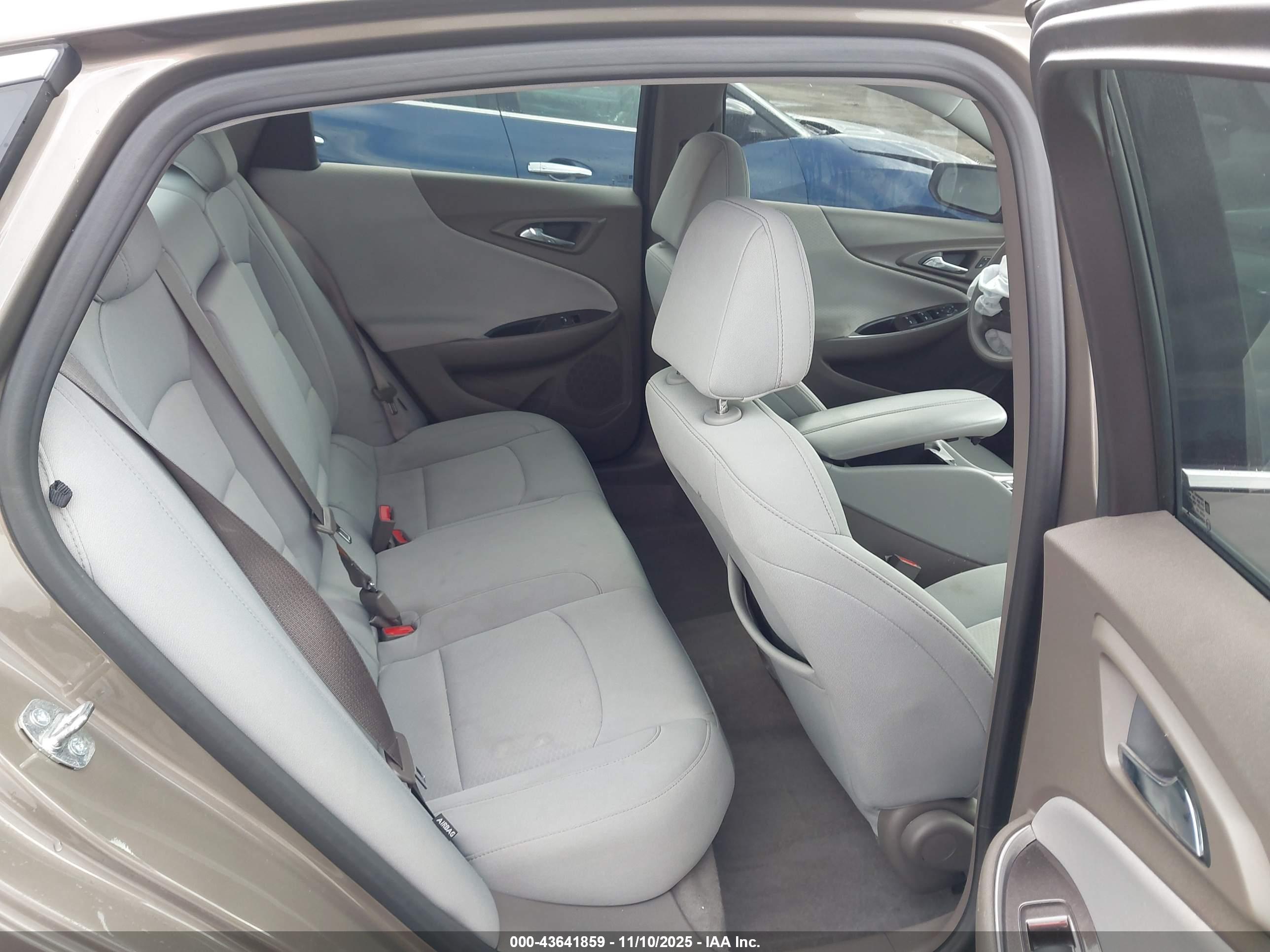 CHEVROLET MALIBU image 8