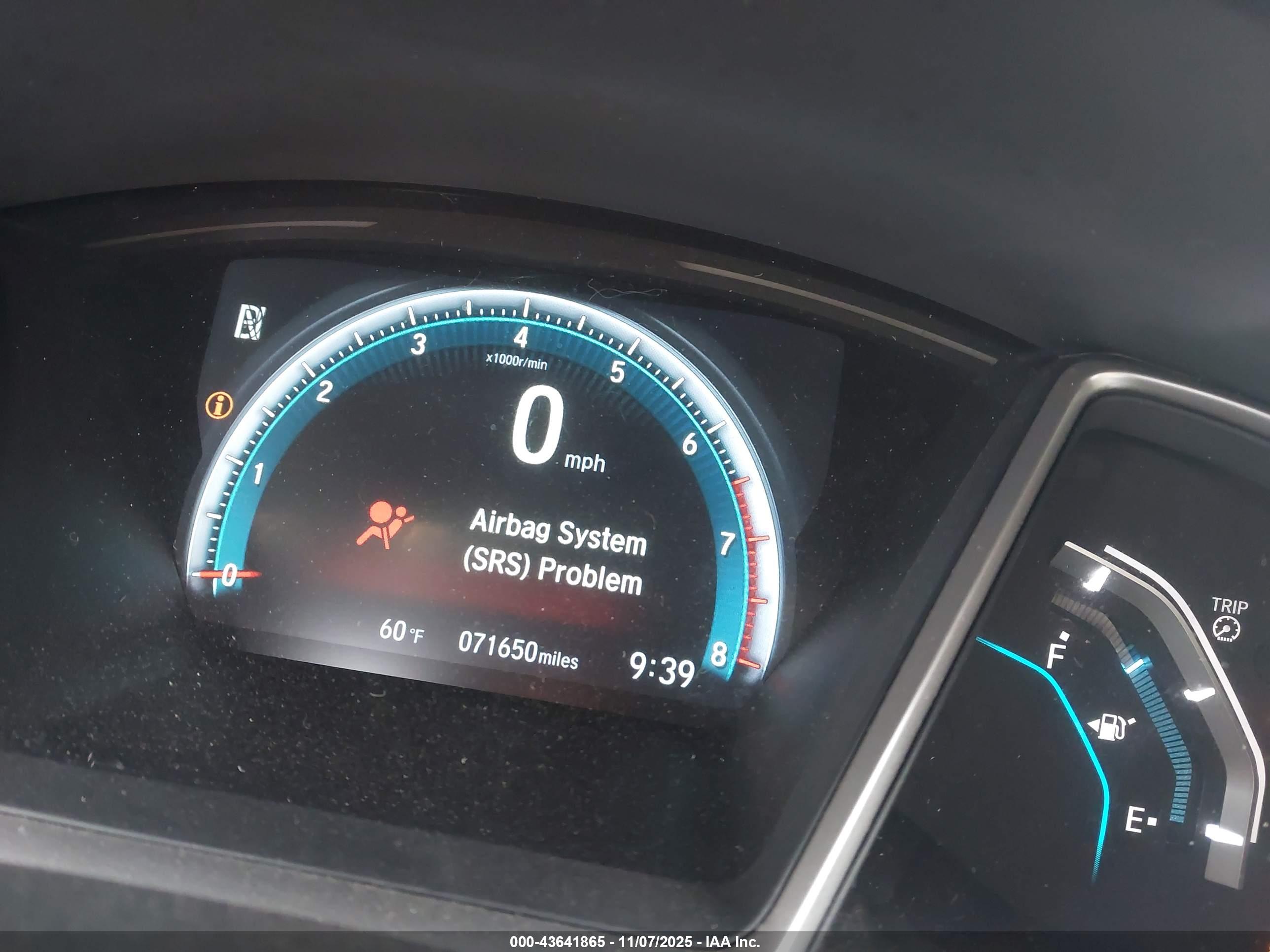 HONDA CIVIC image 7