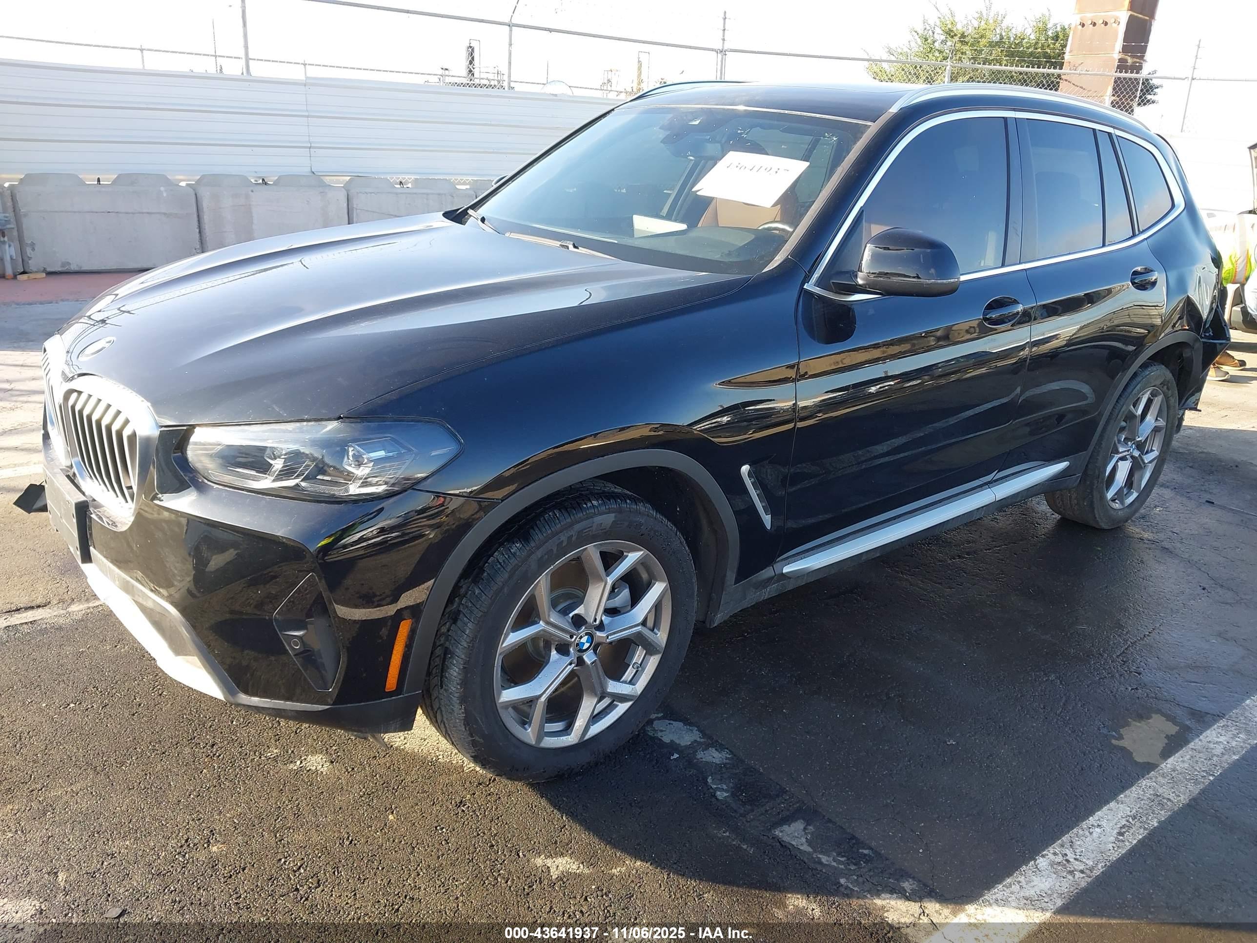 BMW X3 image 2