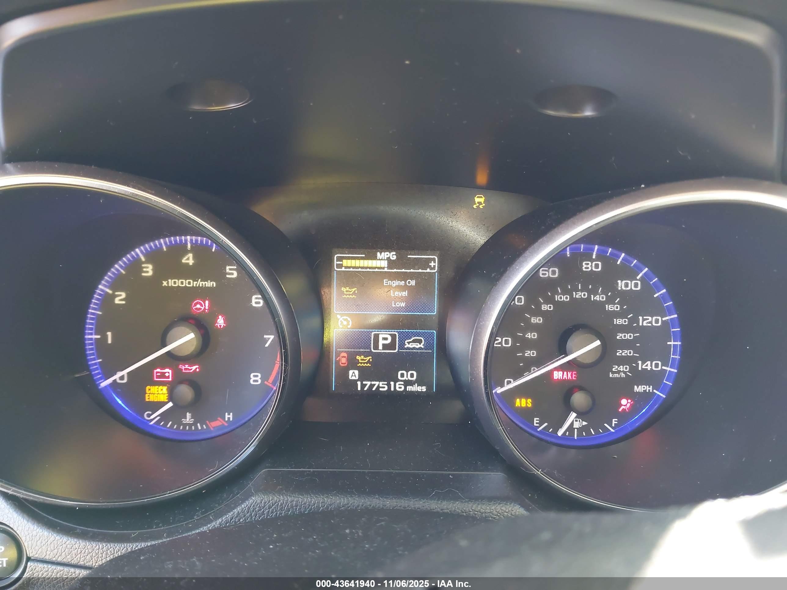 SUBARU OUTBACK image 7