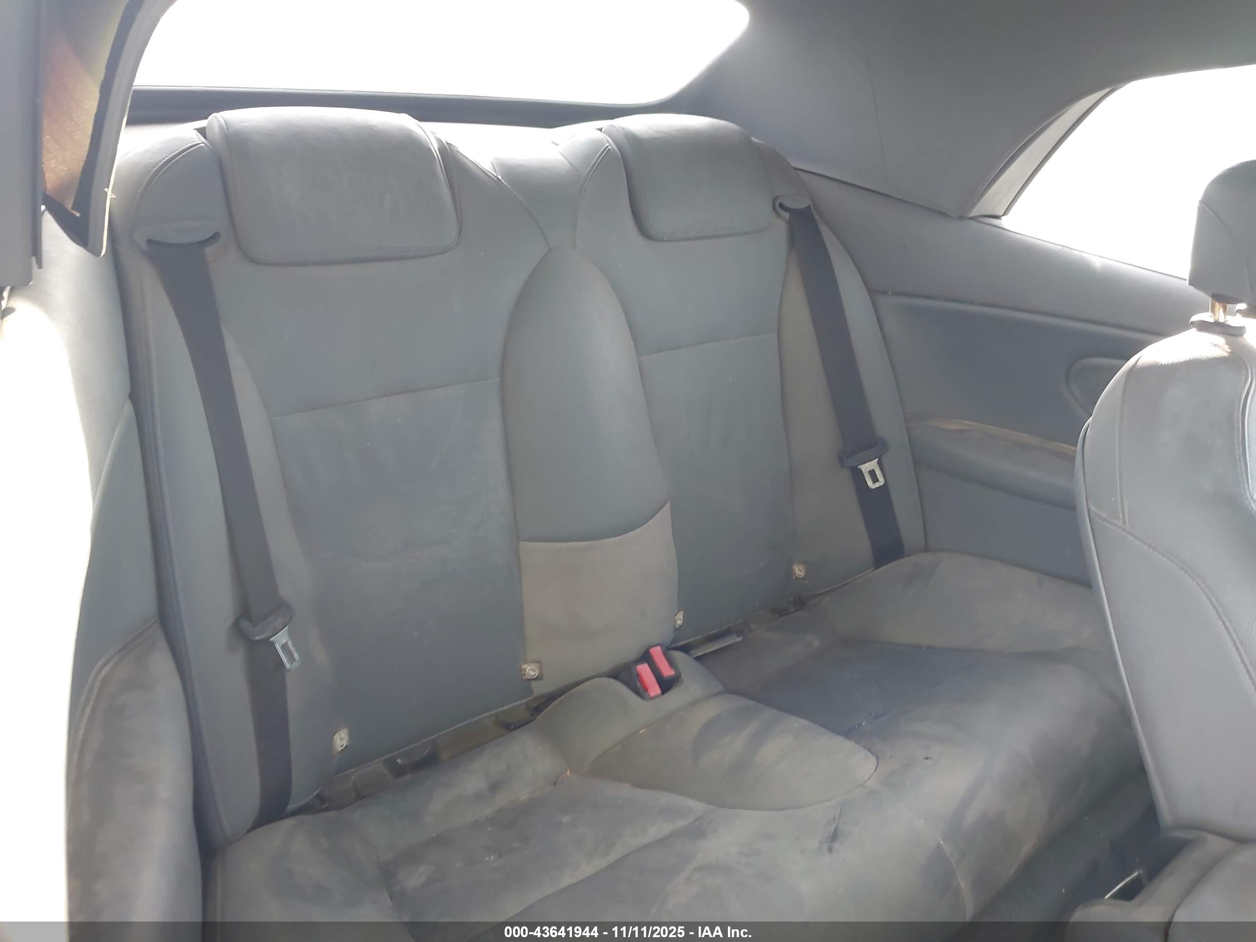 SAAB 9-3 image 8