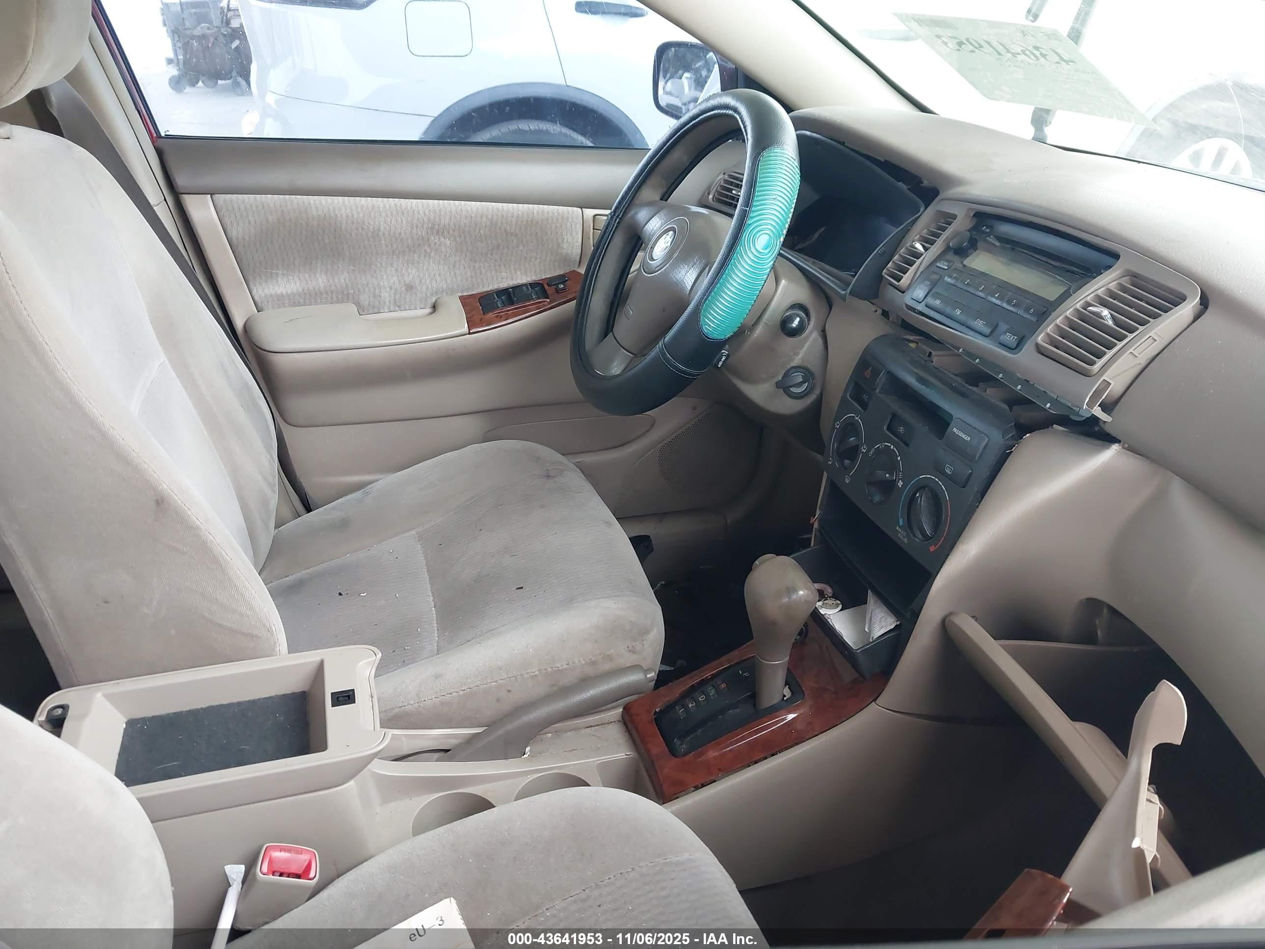 TOYOTA COROLLA image 5