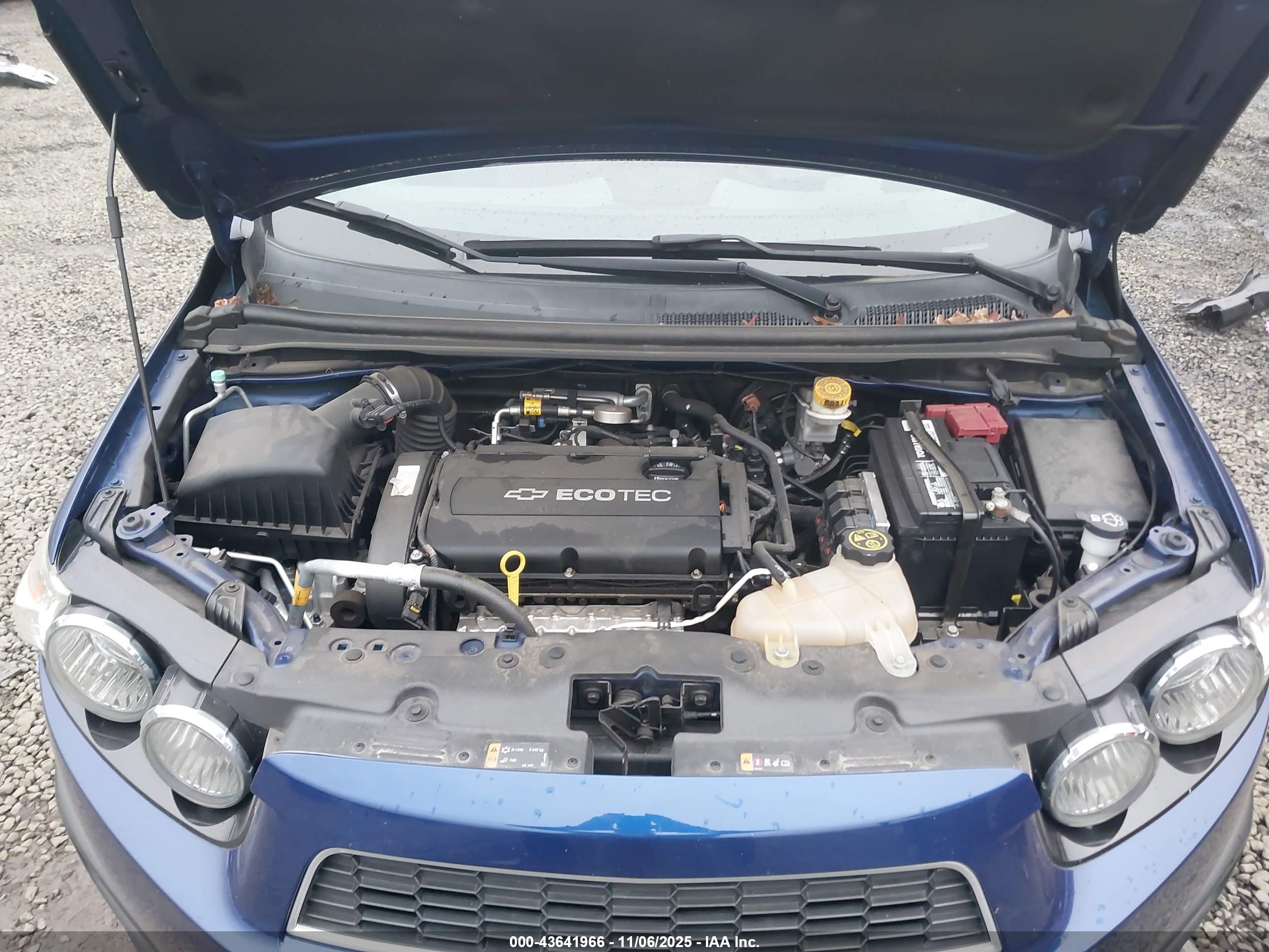 CHEVROLET SONIC image 10