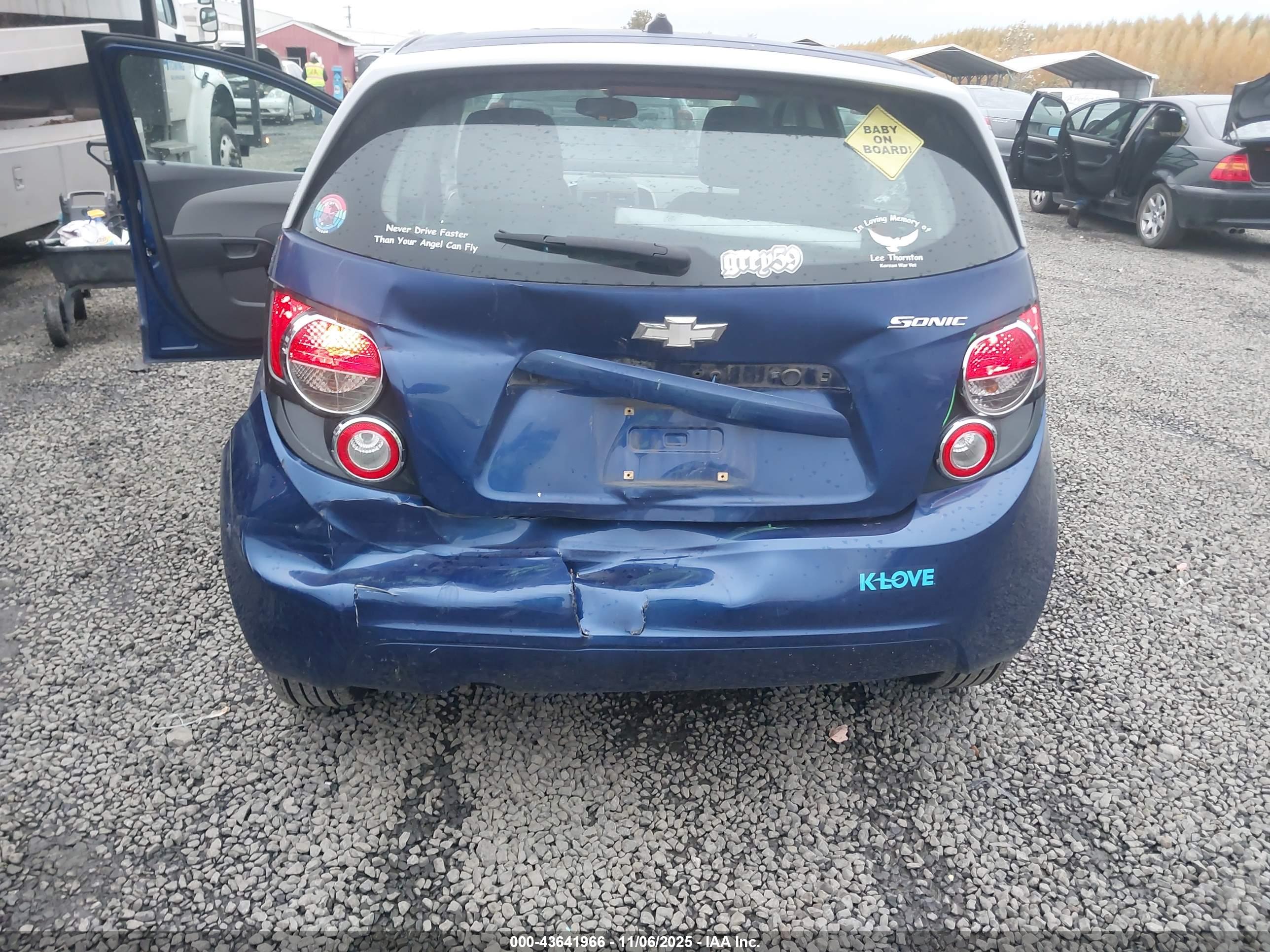 CHEVROLET SONIC image 6