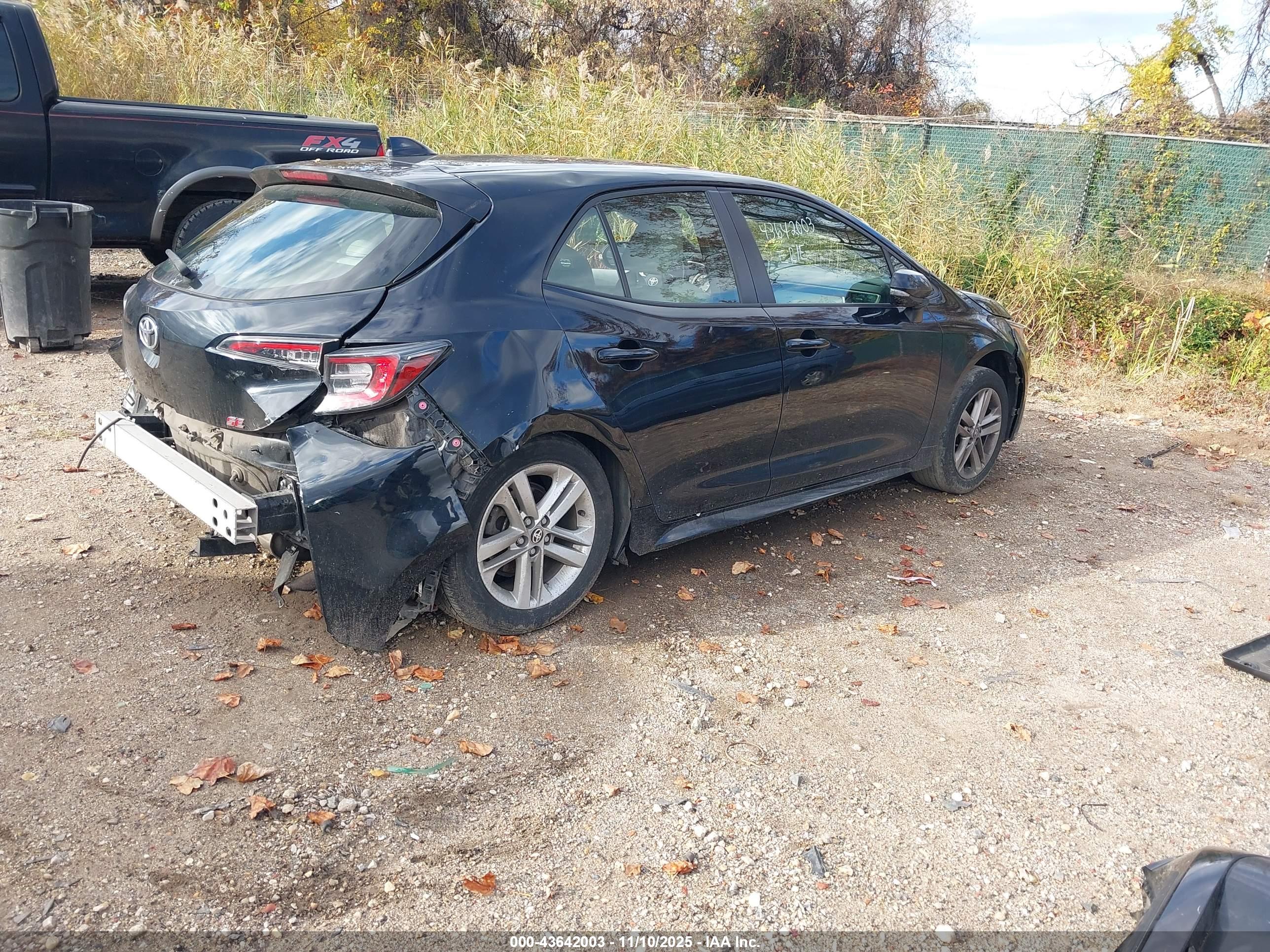 TOYOTA COROLLA image 4