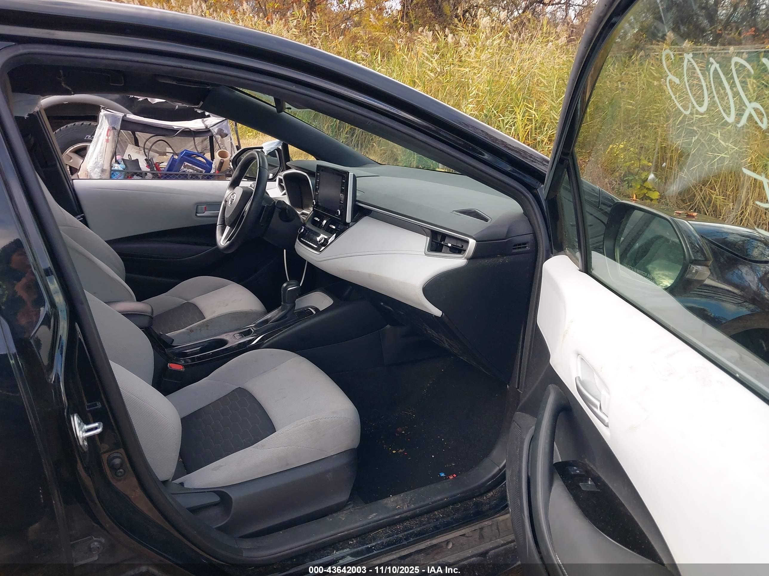 TOYOTA COROLLA image 5