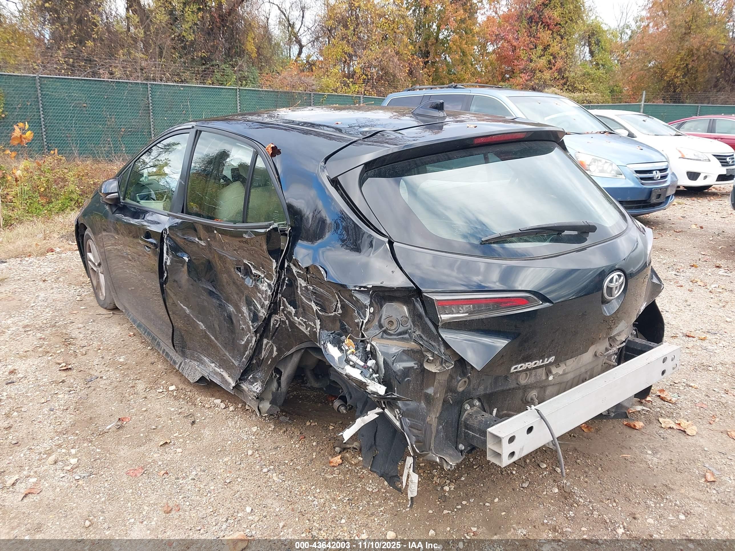 TOYOTA COROLLA image 6