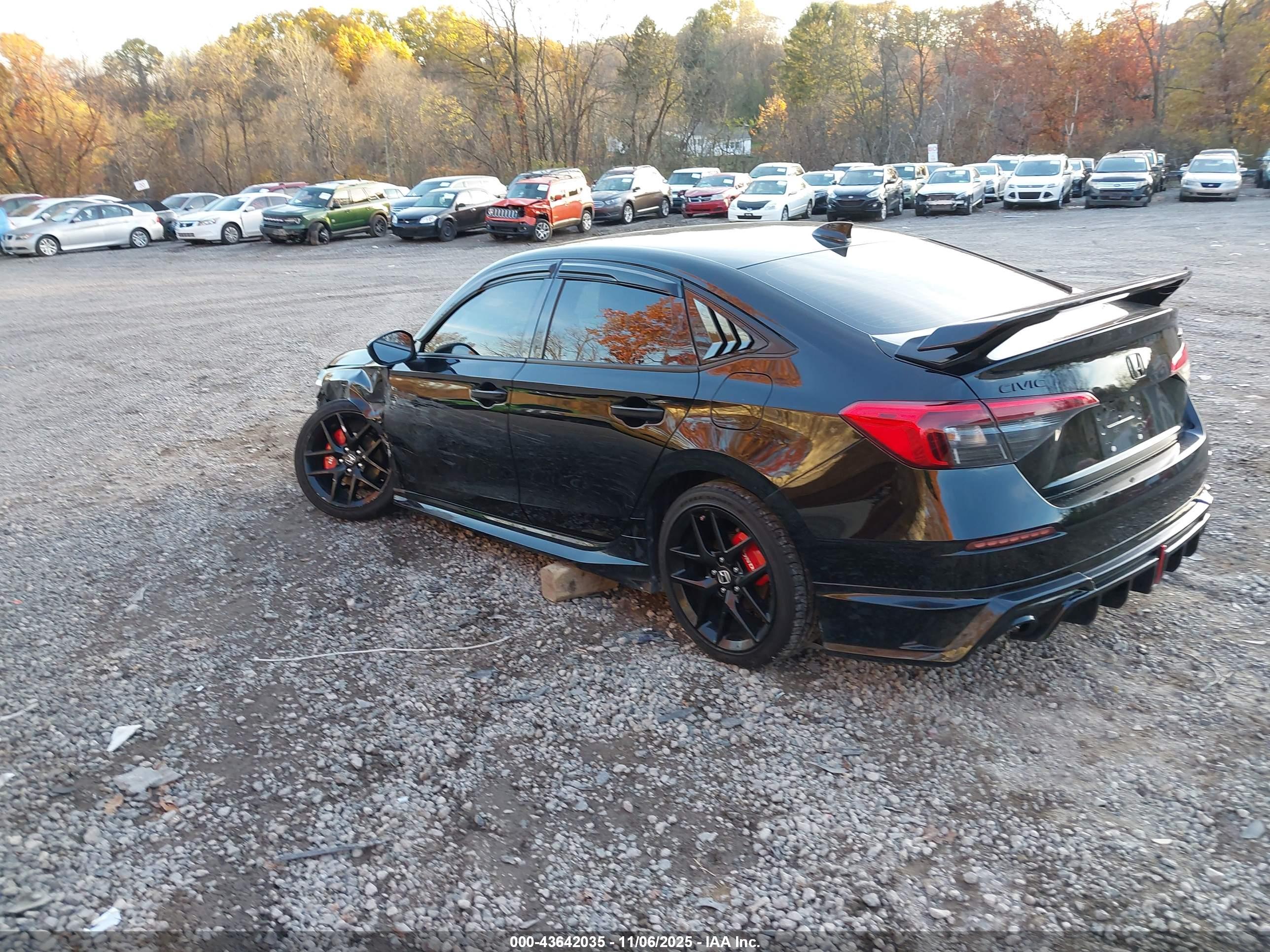 HONDA CIVIC image 3
