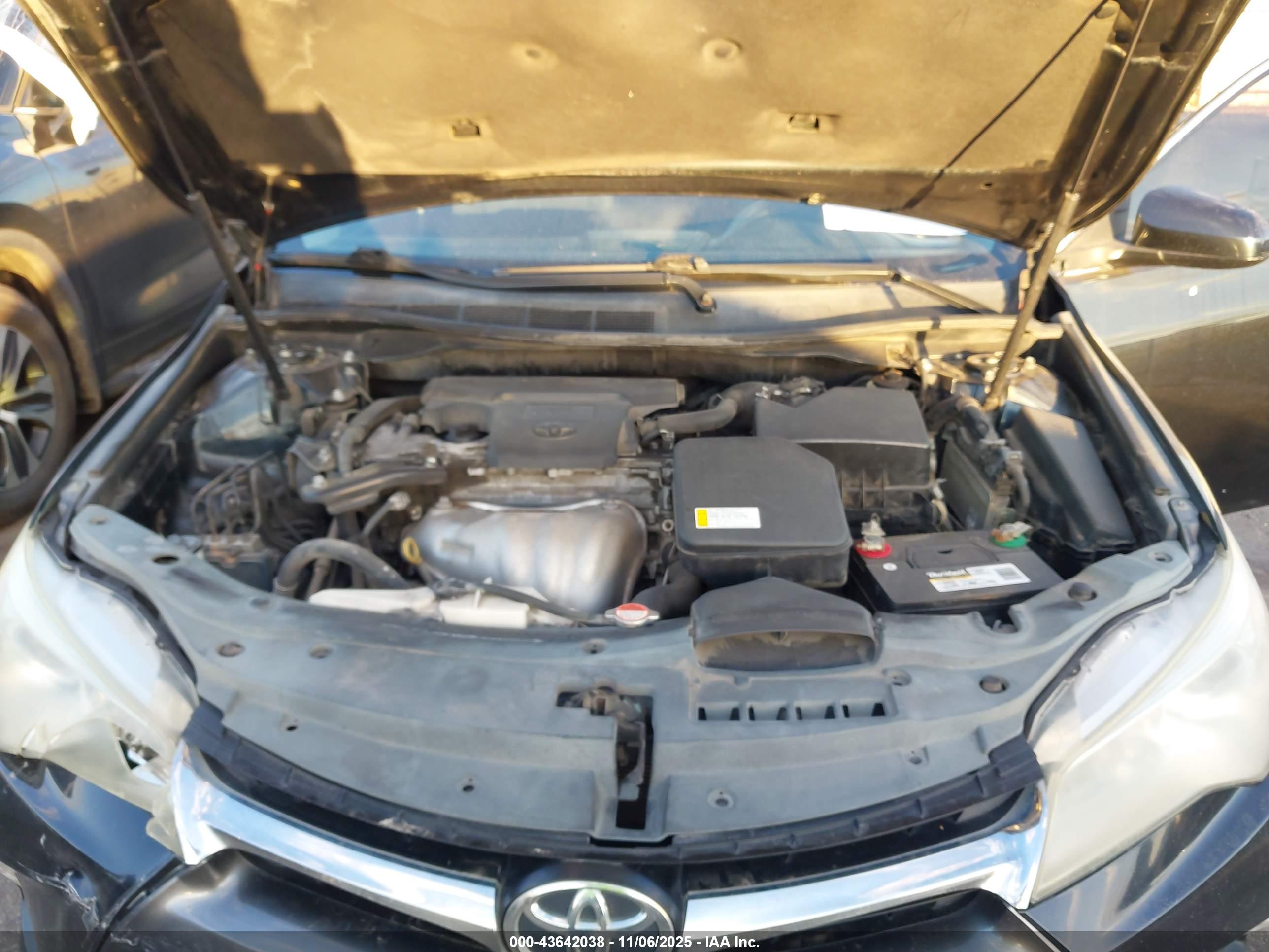 TOYOTA CAMRY image 10