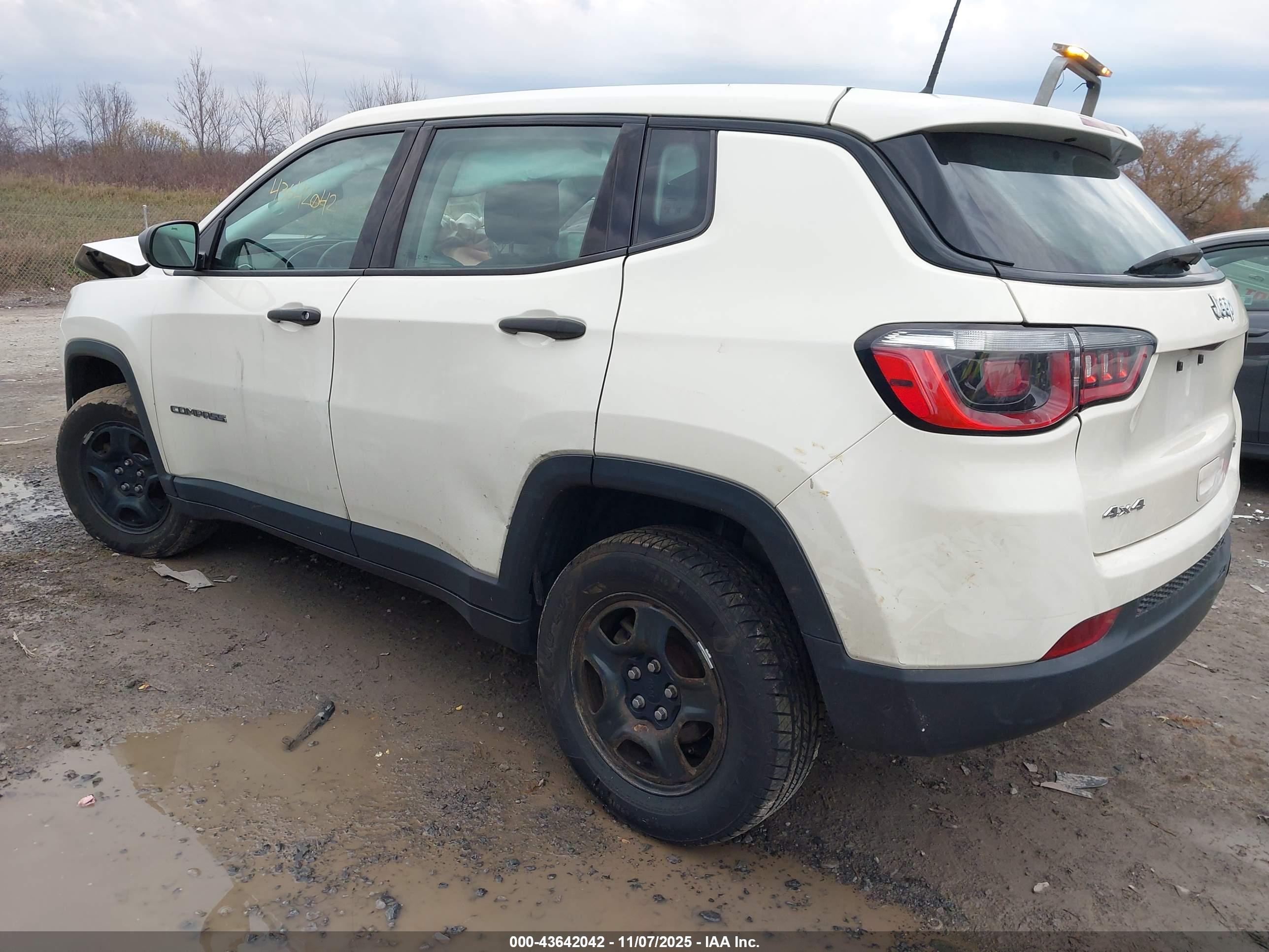 JEEP COMPASS image 3