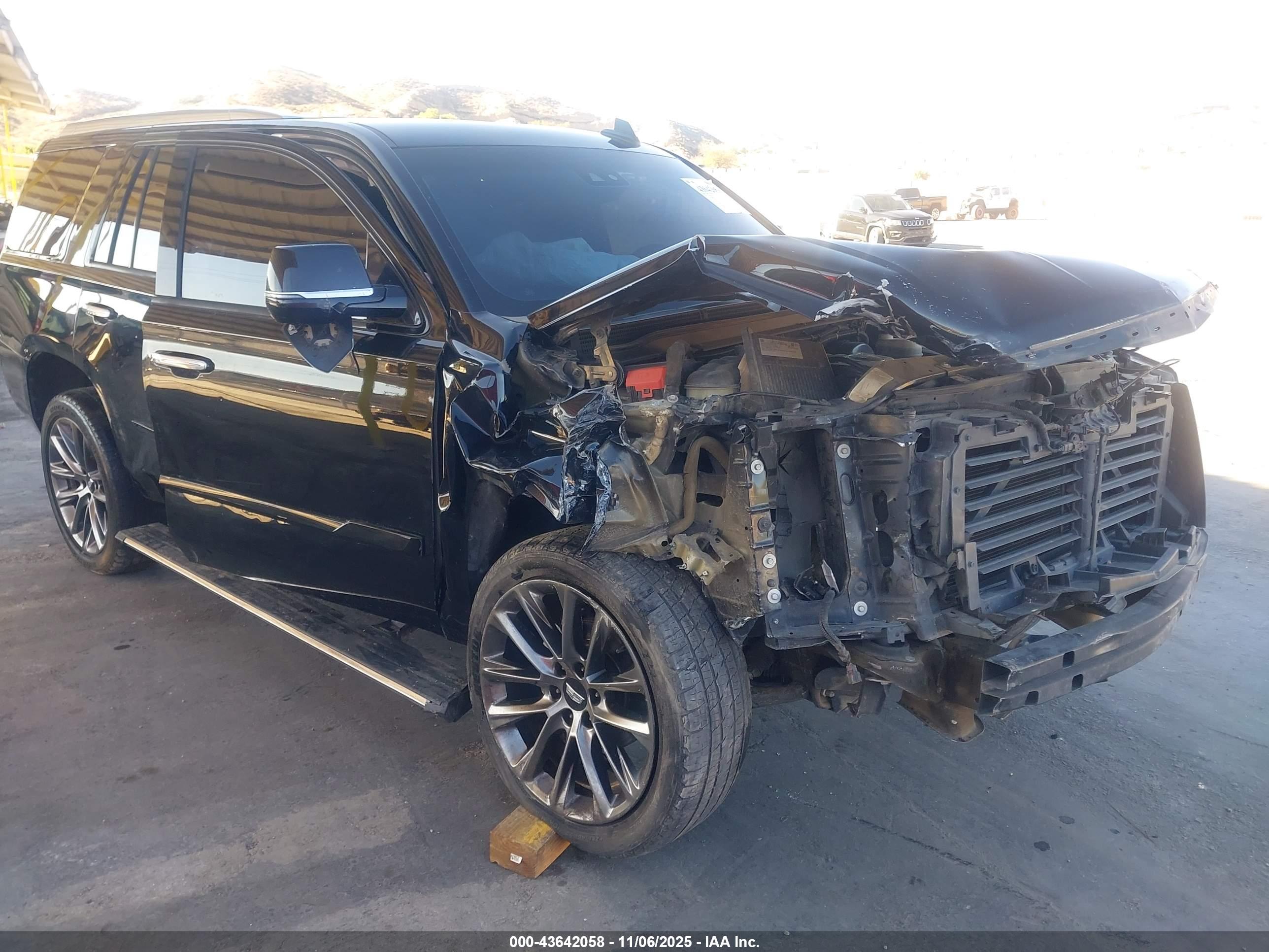 CADILLAC ESCALADE image 6
