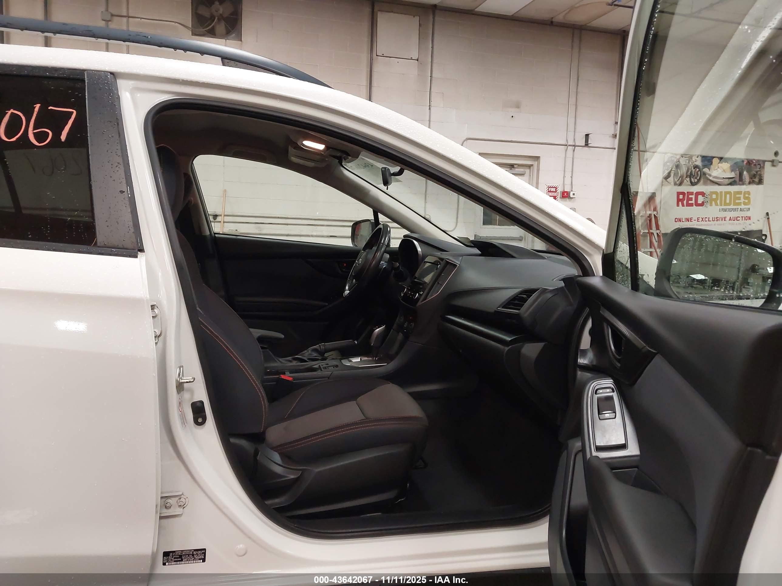 SUBARU CROSSTREK image 5