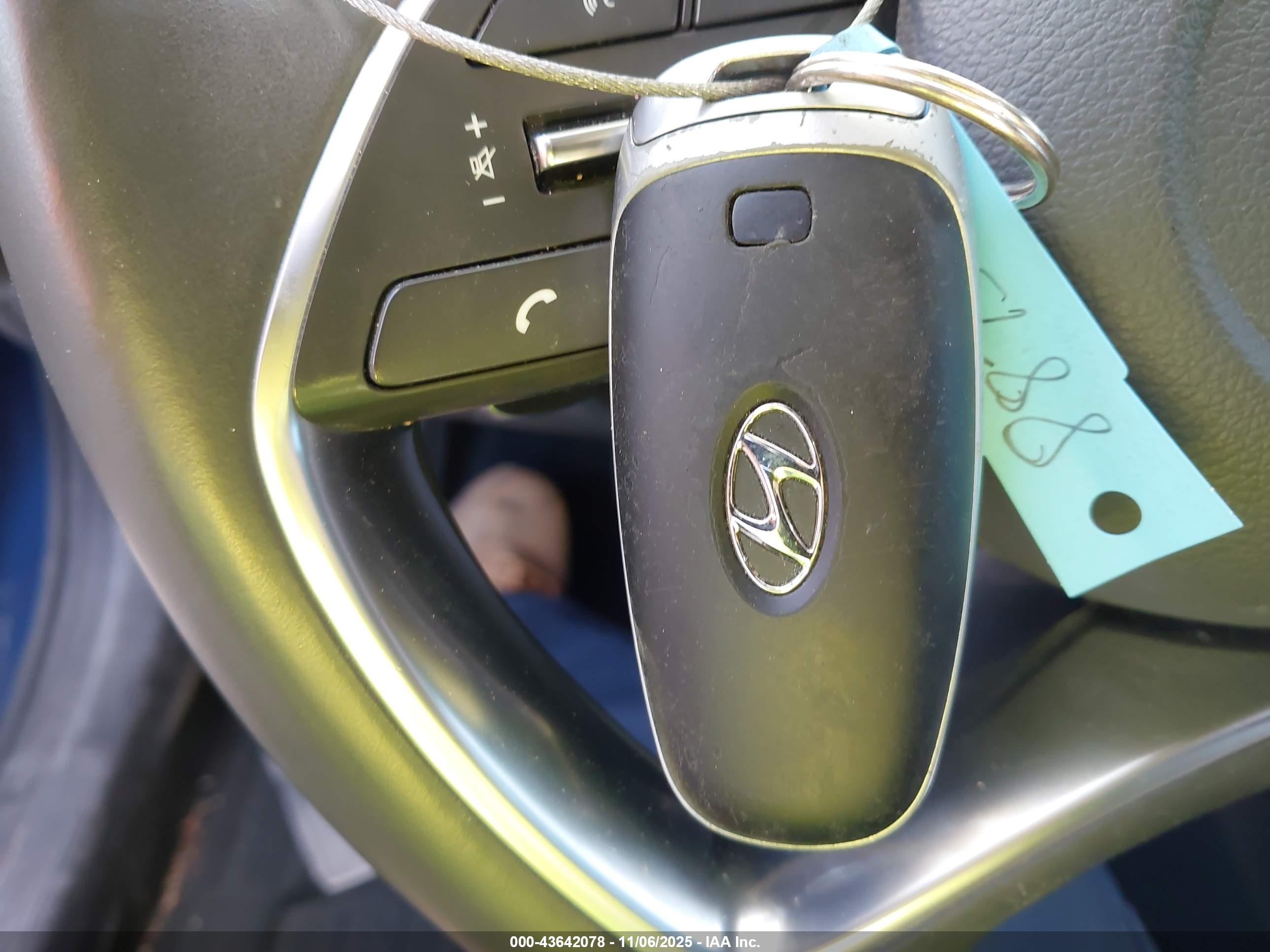HYUNDAI SONATA image 11