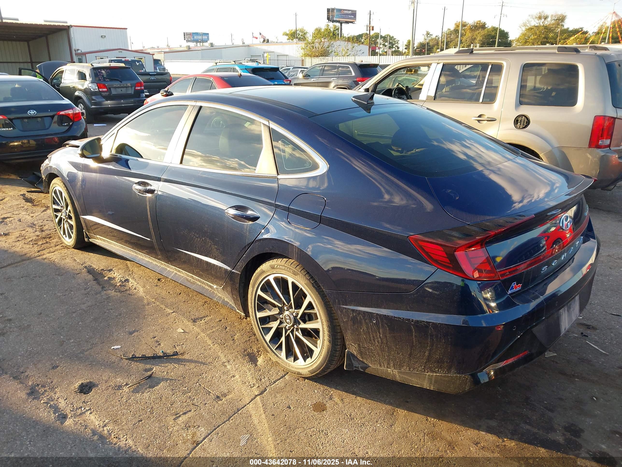 HYUNDAI SONATA image 3