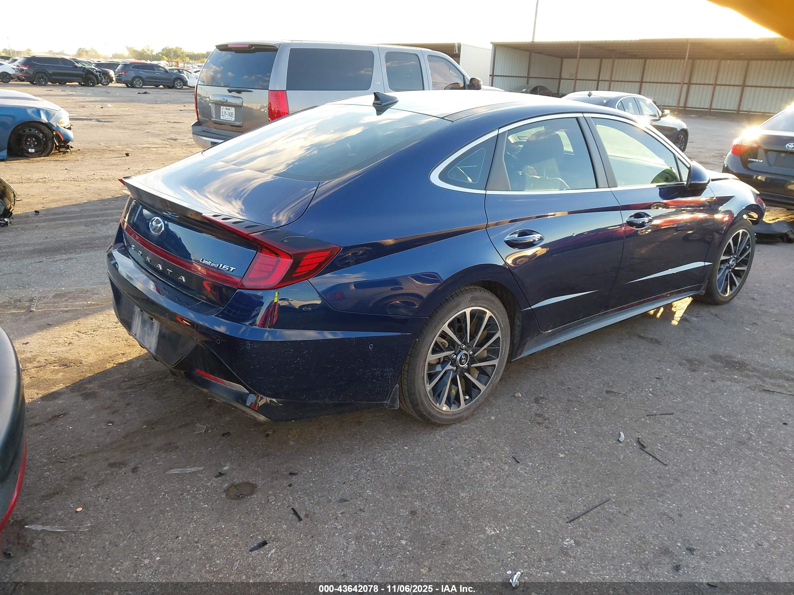 HYUNDAI SONATA image 4