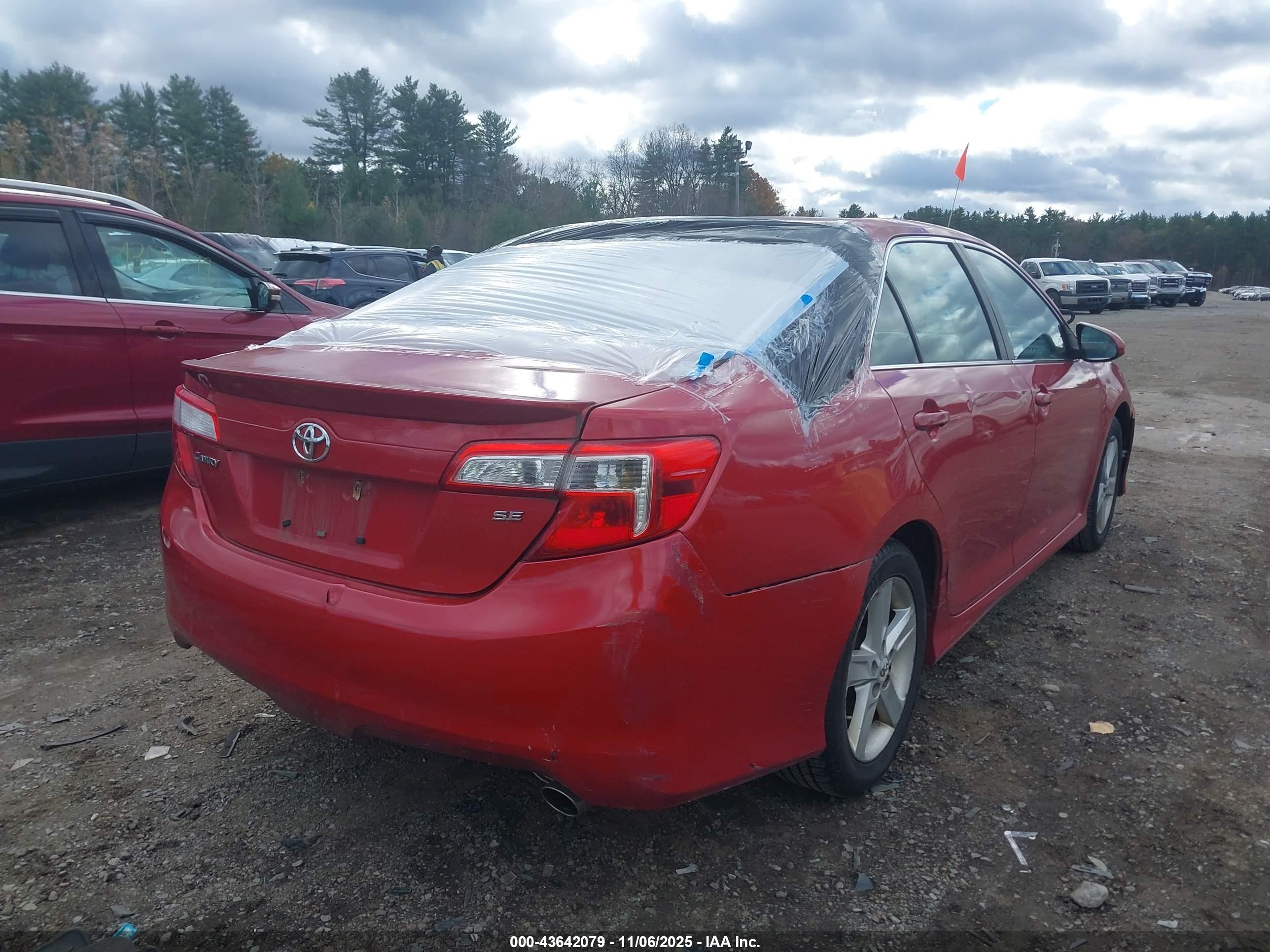 TOYOTA CAMRY image 4
