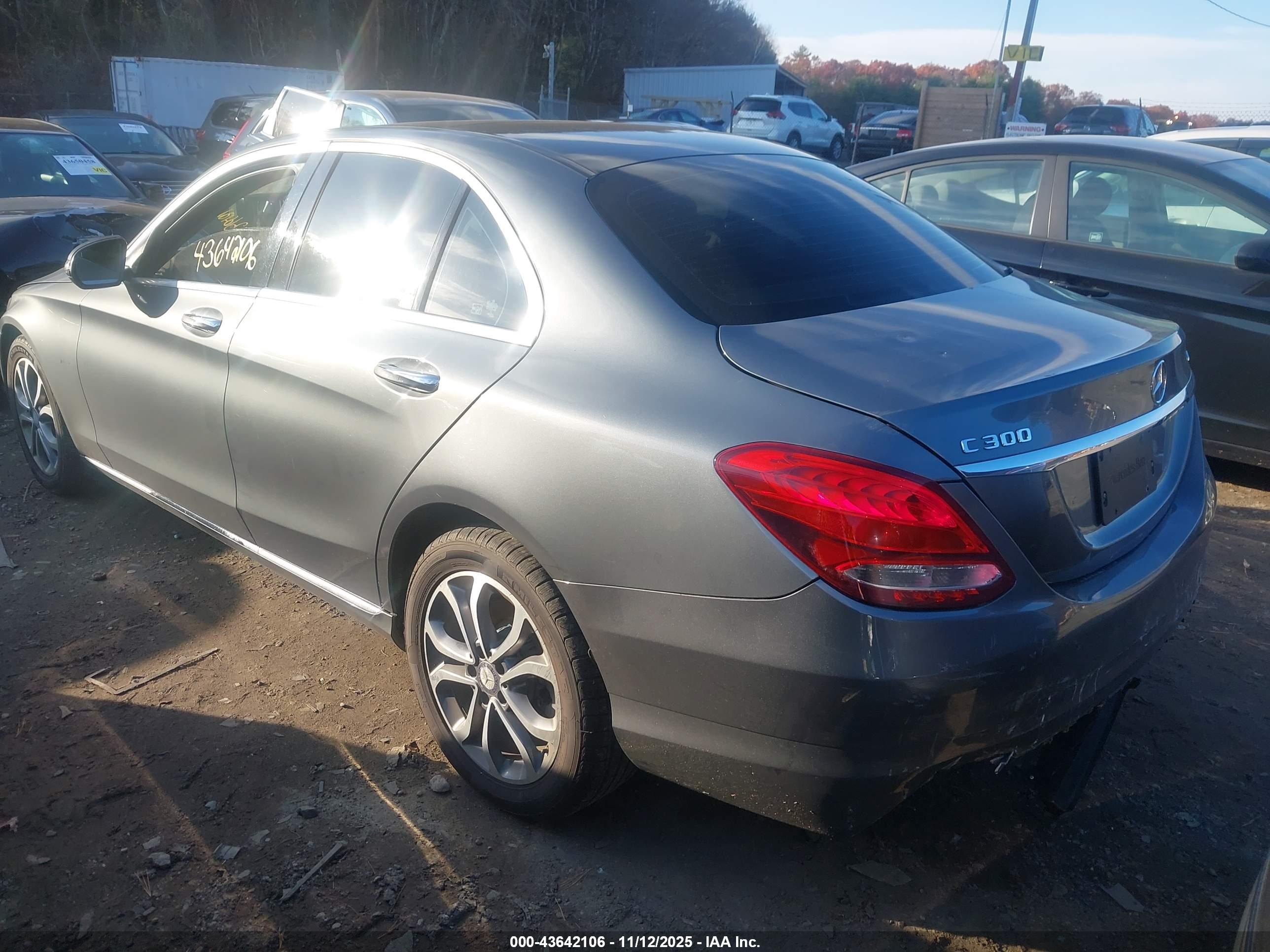 MERCEDES-BENZ C image 3