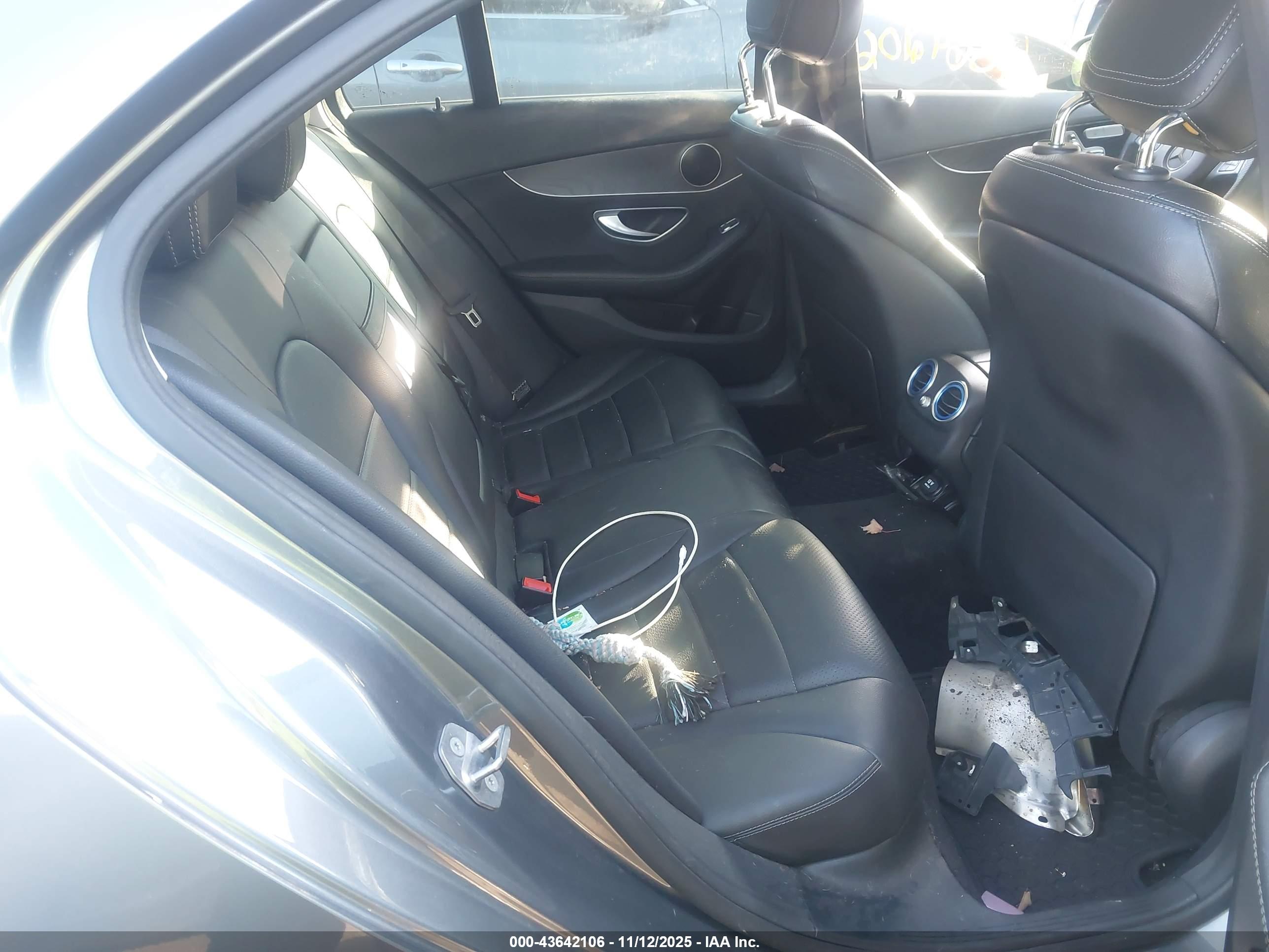 MERCEDES-BENZ C image 8