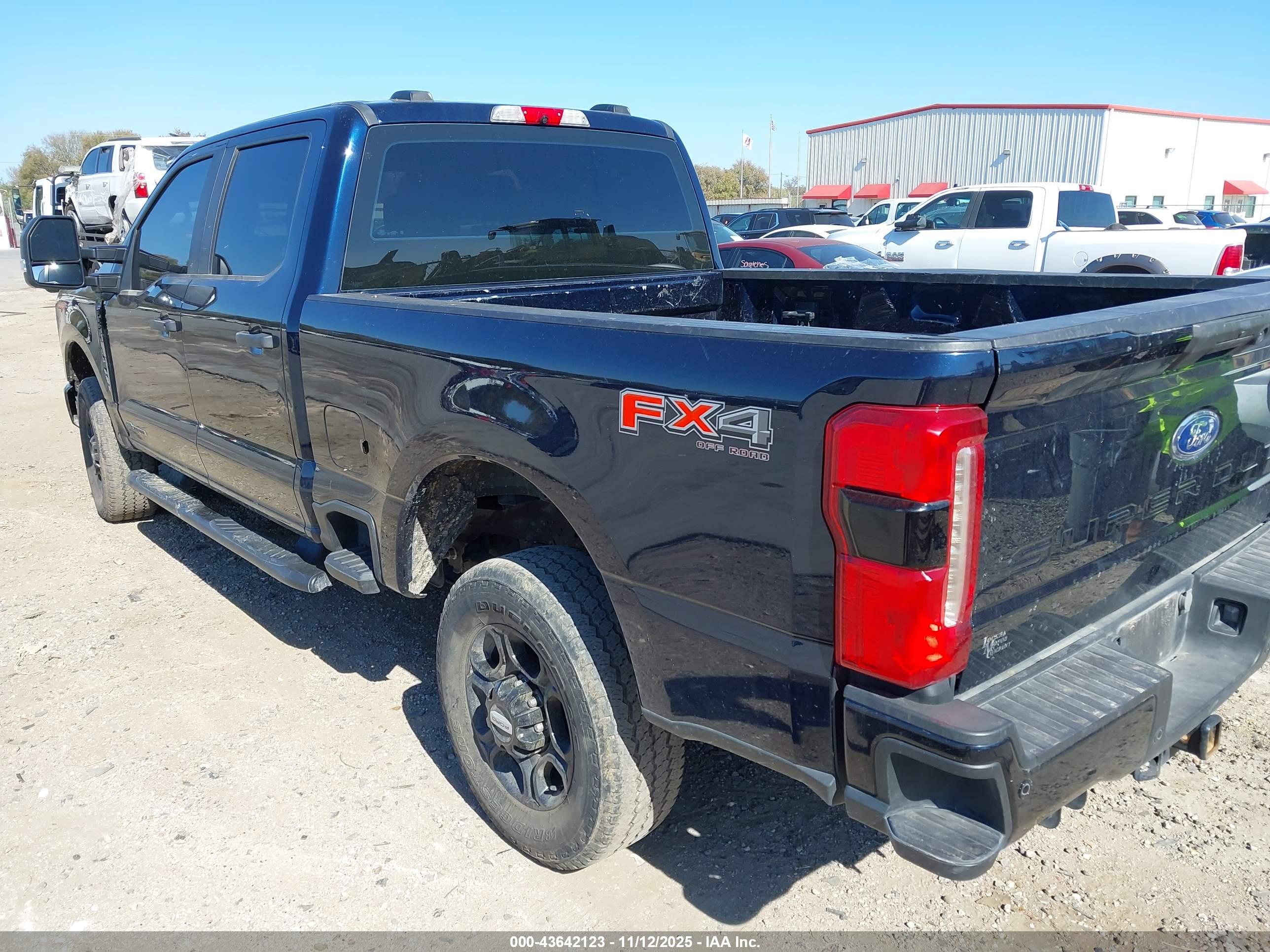 FORD F-250 image 3
