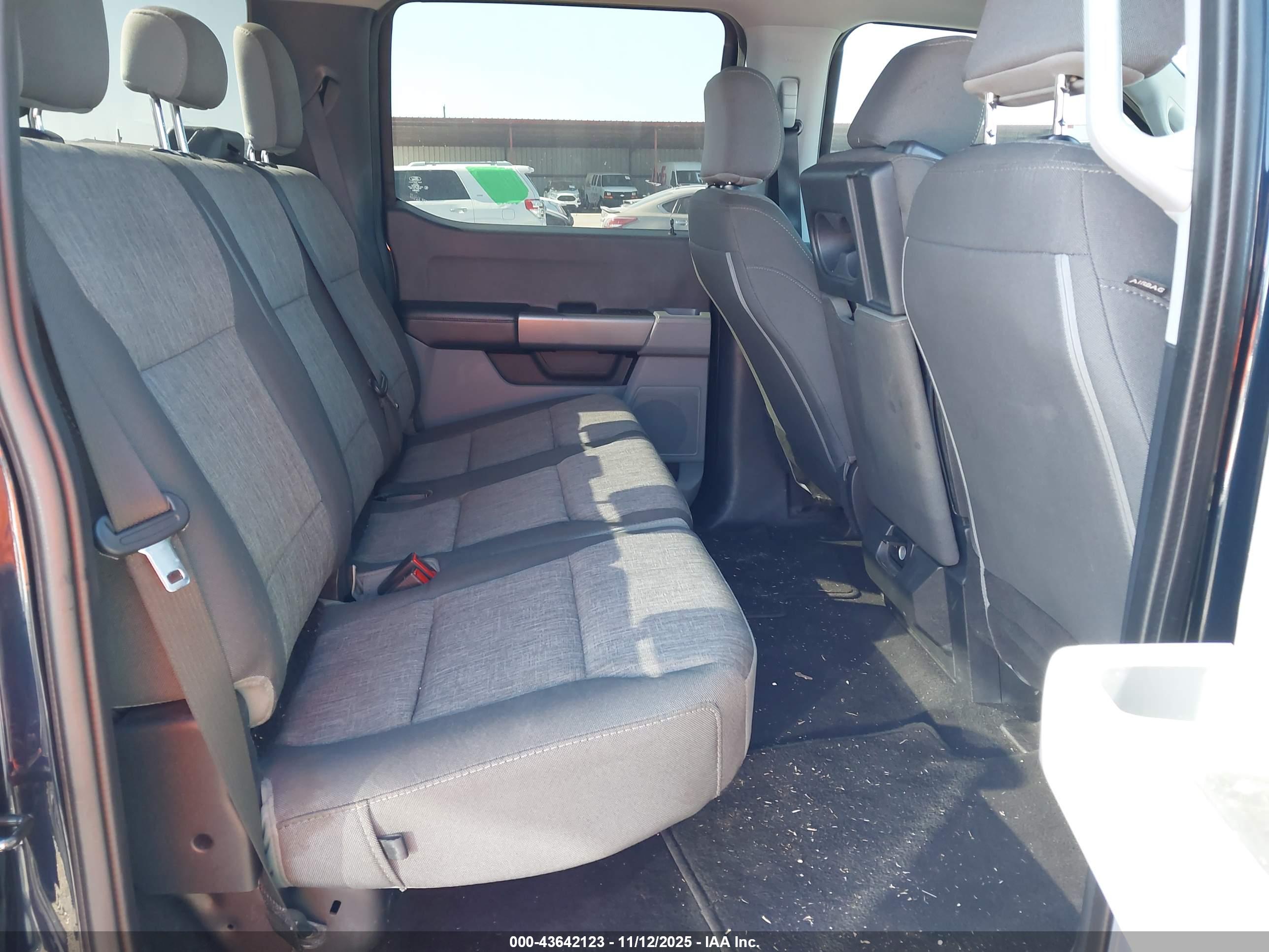 FORD F-250 image 8
