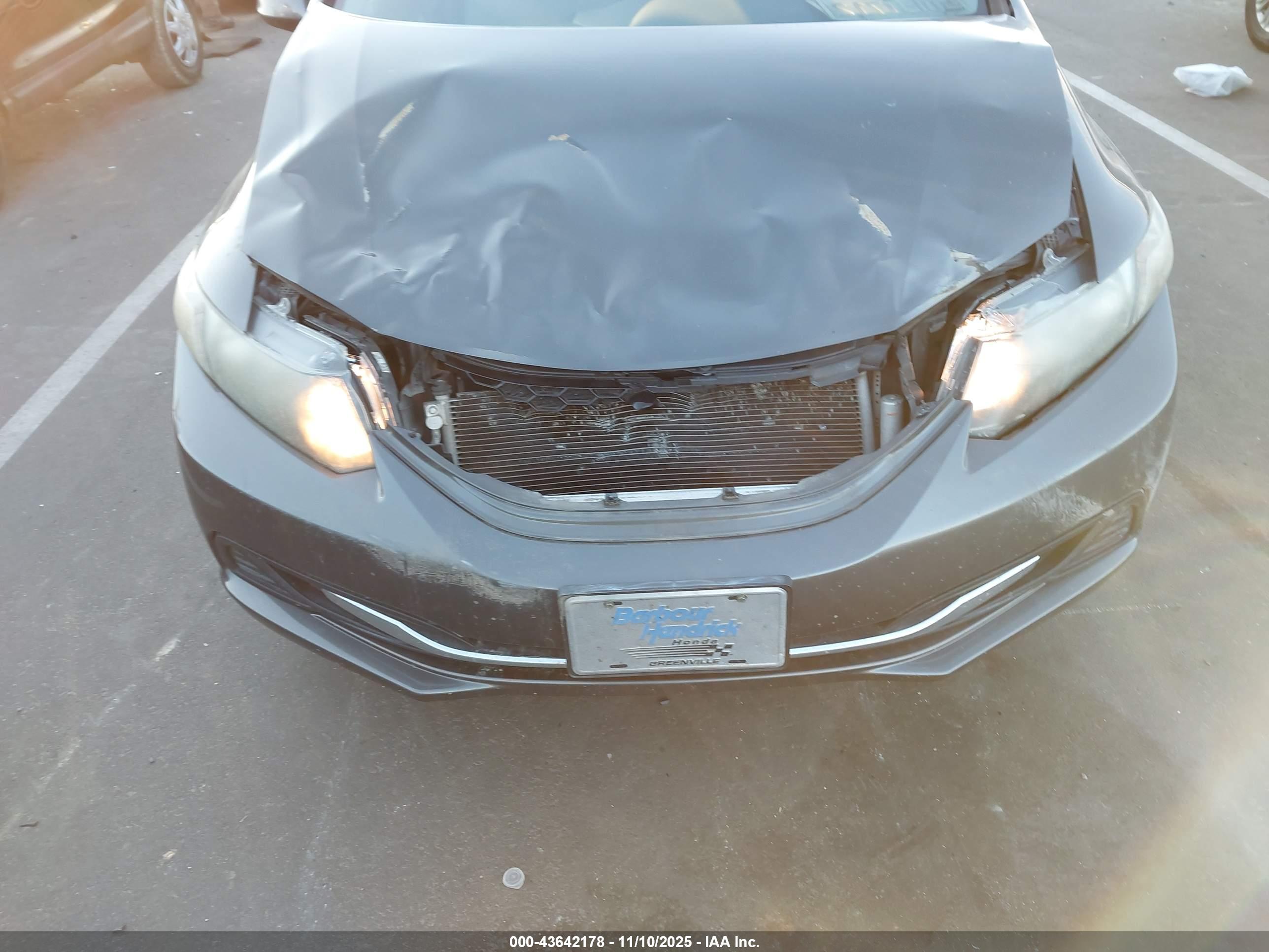 HONDA CIVIC image 6