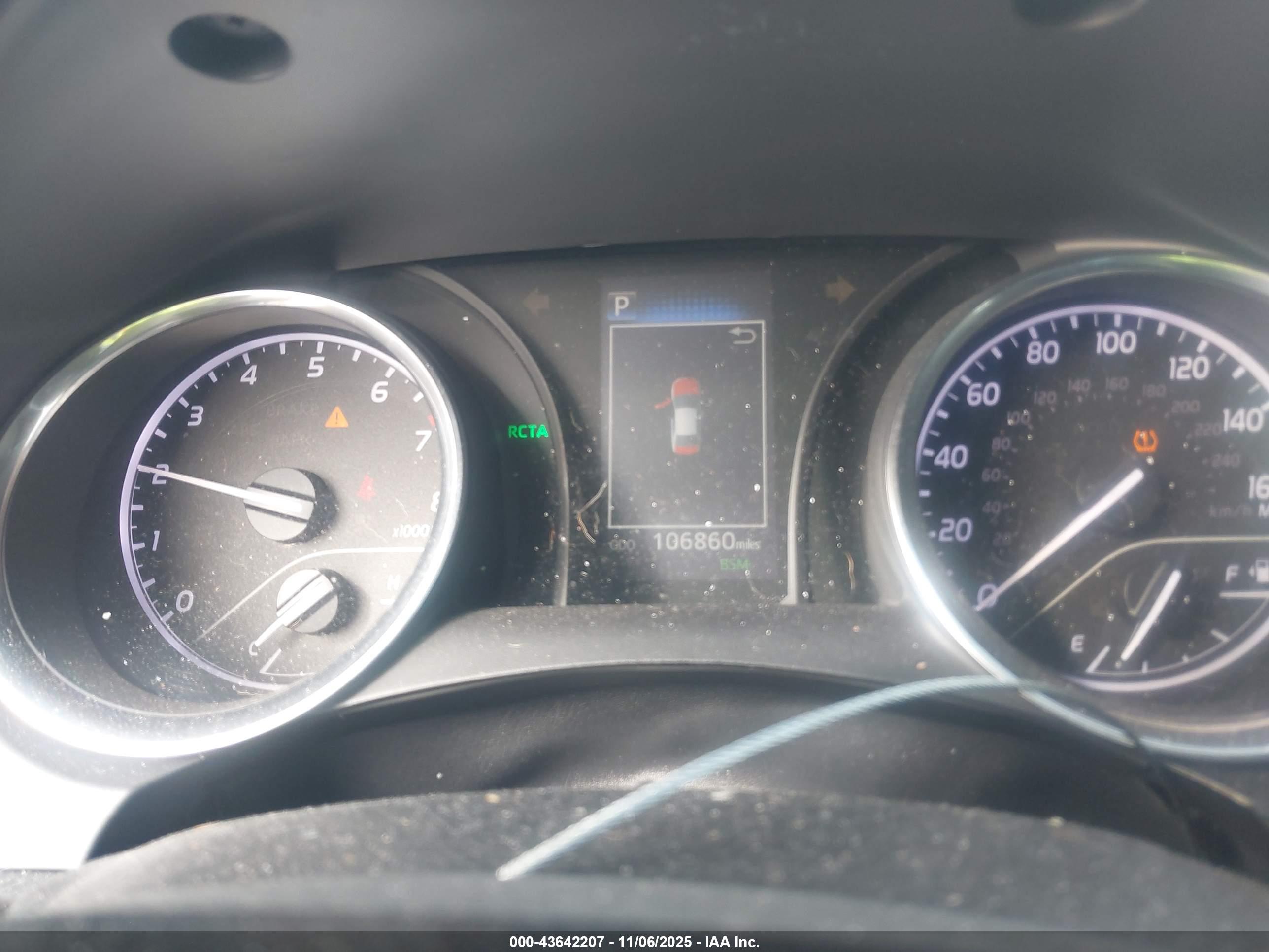 TOYOTA CAMRY image 7