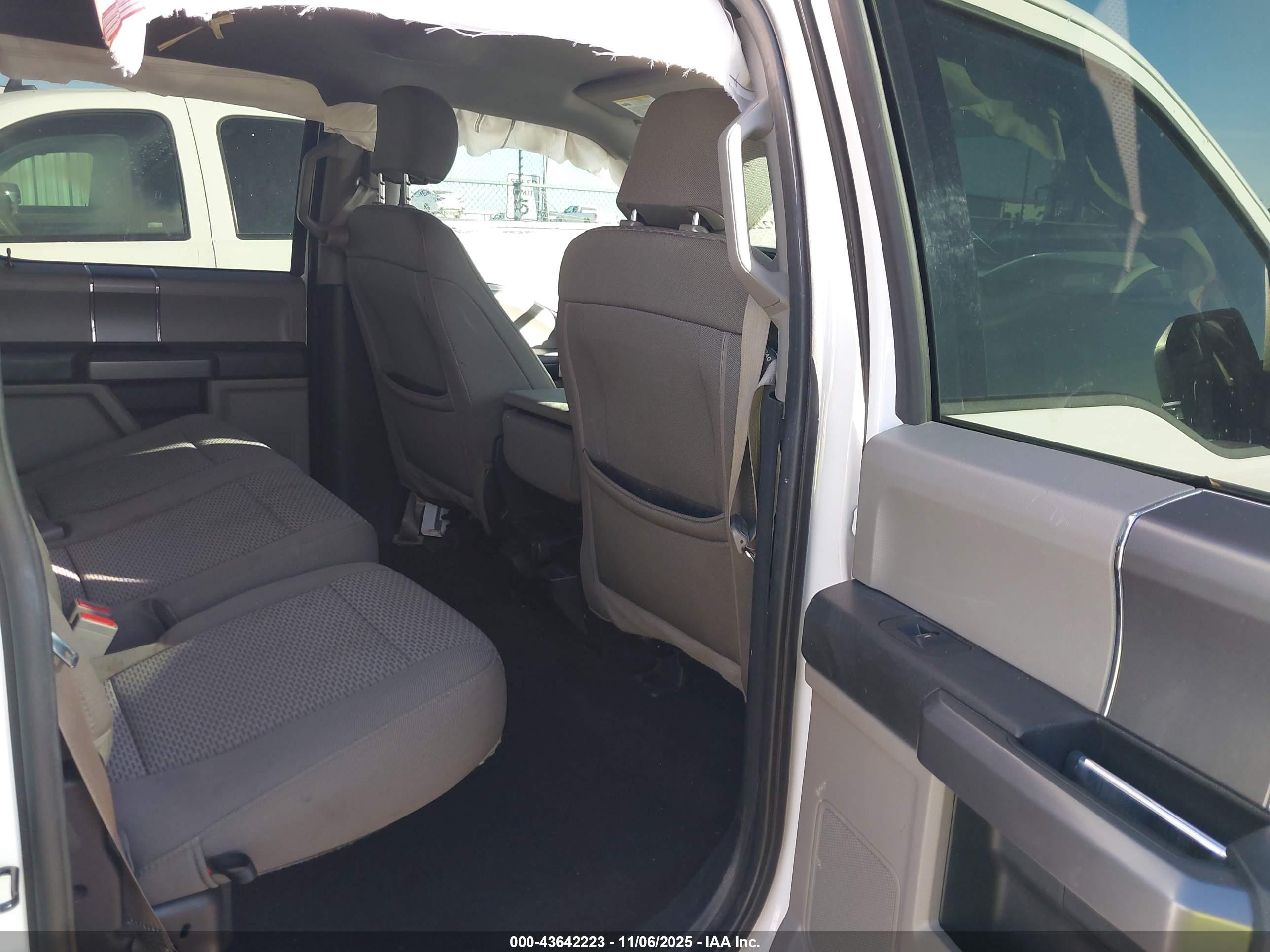 FORD F-150 image 8