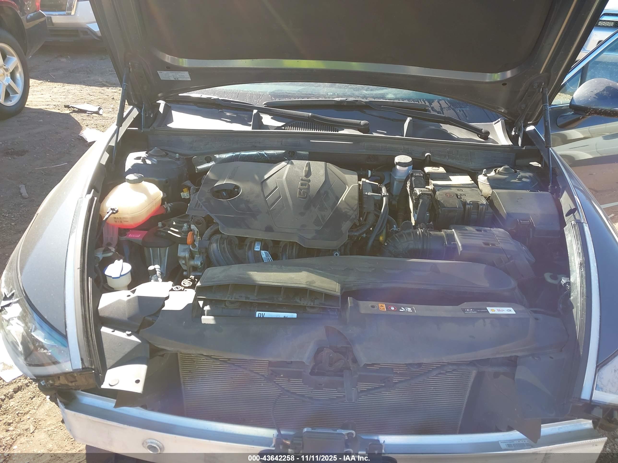 HYUNDAI SONATA image 10
