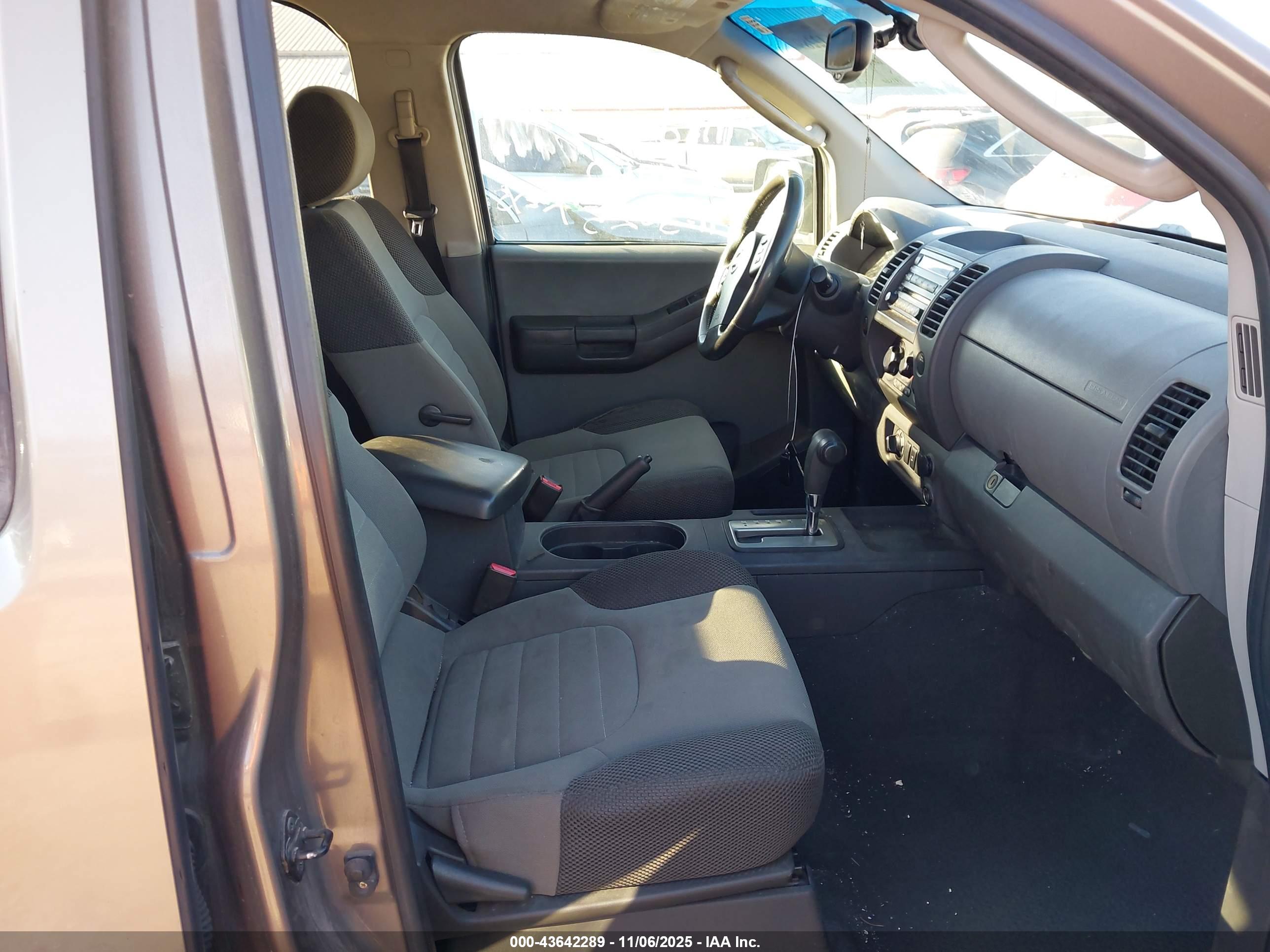 NISSAN XTERRA image 5